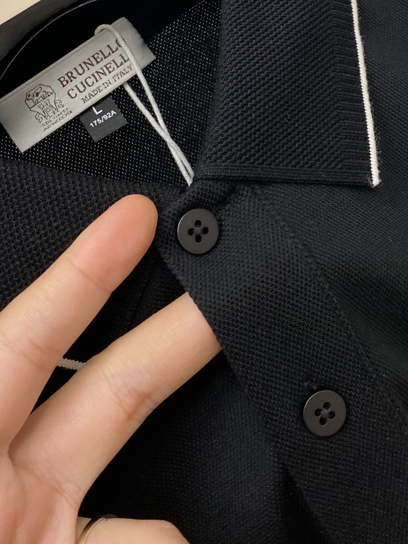 ￼ Brunello Cucinelli、2026新品短袖T恤，帅气时尚，胸前精致刺绣图案logo，简约