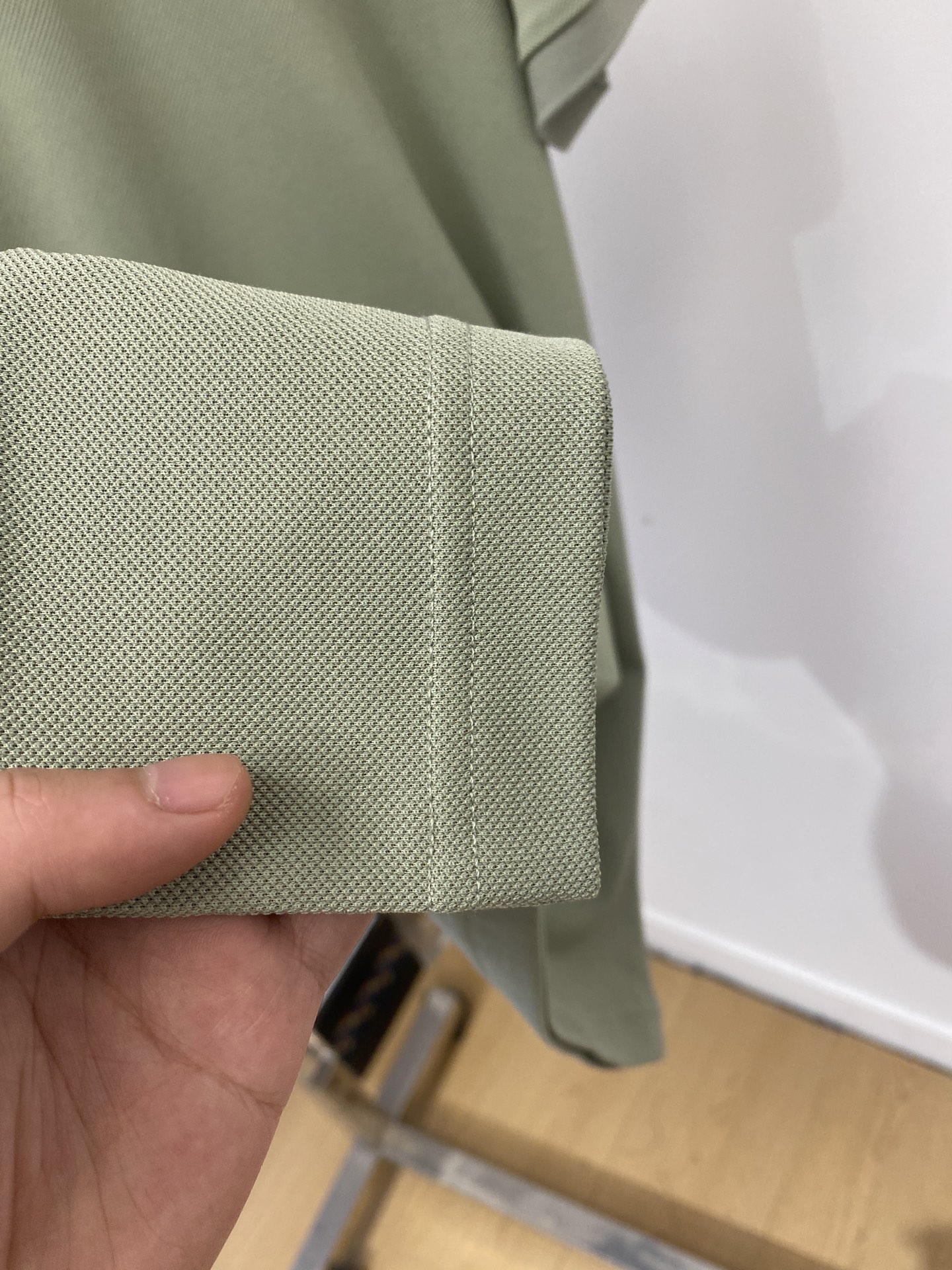 Loro Piana、2026新品短袖T恤，帅气时尚，胸前精致刺绣字母logo，简约百搭款。面料棉 不仅