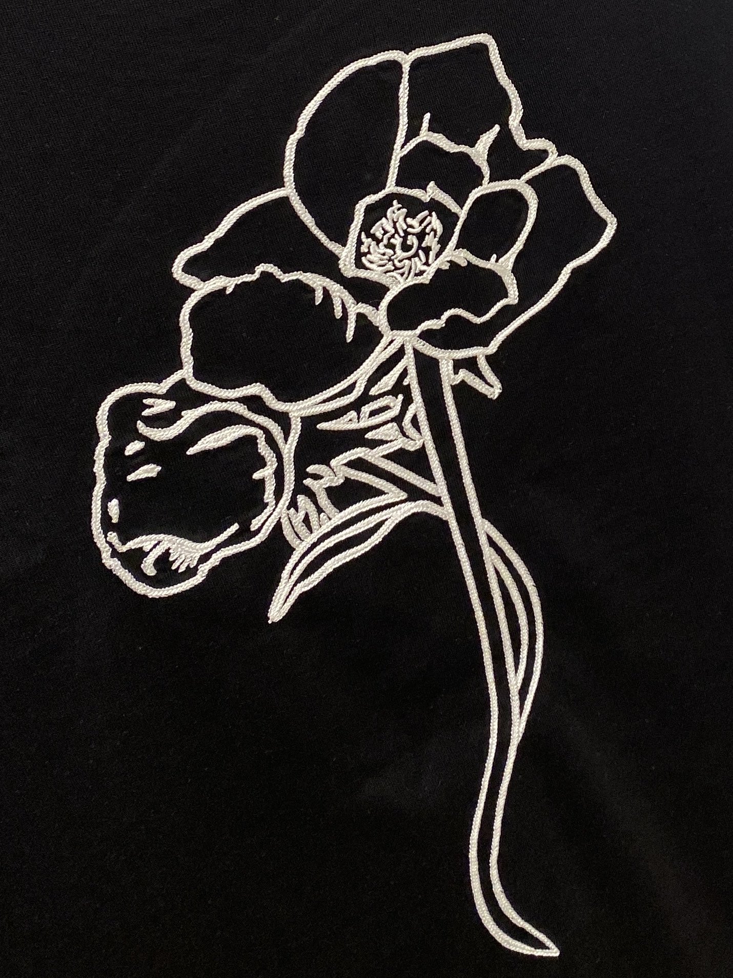 KENZO、2026新品短袖T恤，帅气时尚，胸前精致刺绣字母logo，简约百搭款。面料棉 不仅挺括，保持