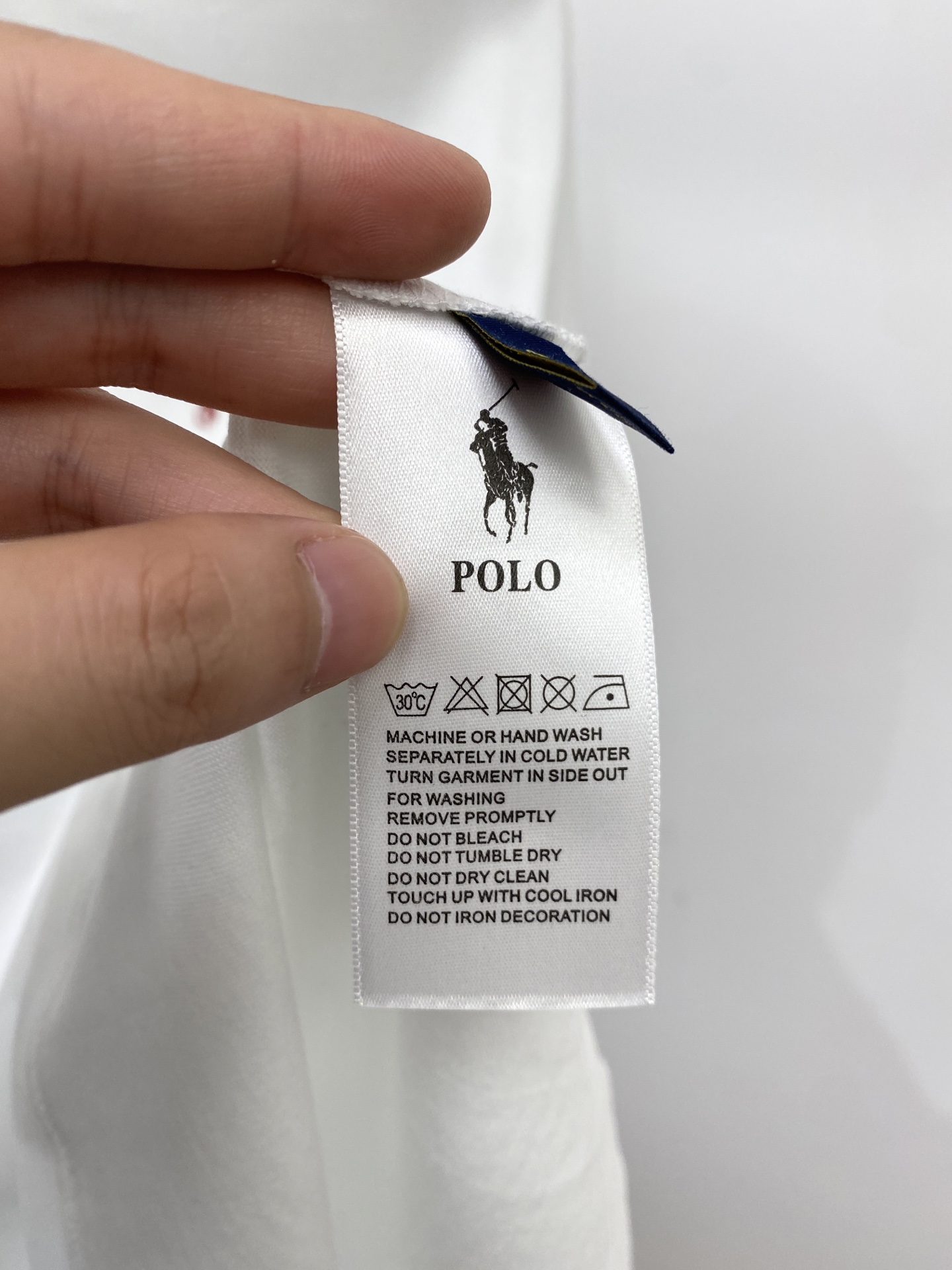 POLO、2026新品短袖T恤，帅气时尚，胸前精致刺绣图案logo，简约百搭款。面料针织 不仅挺括，保持