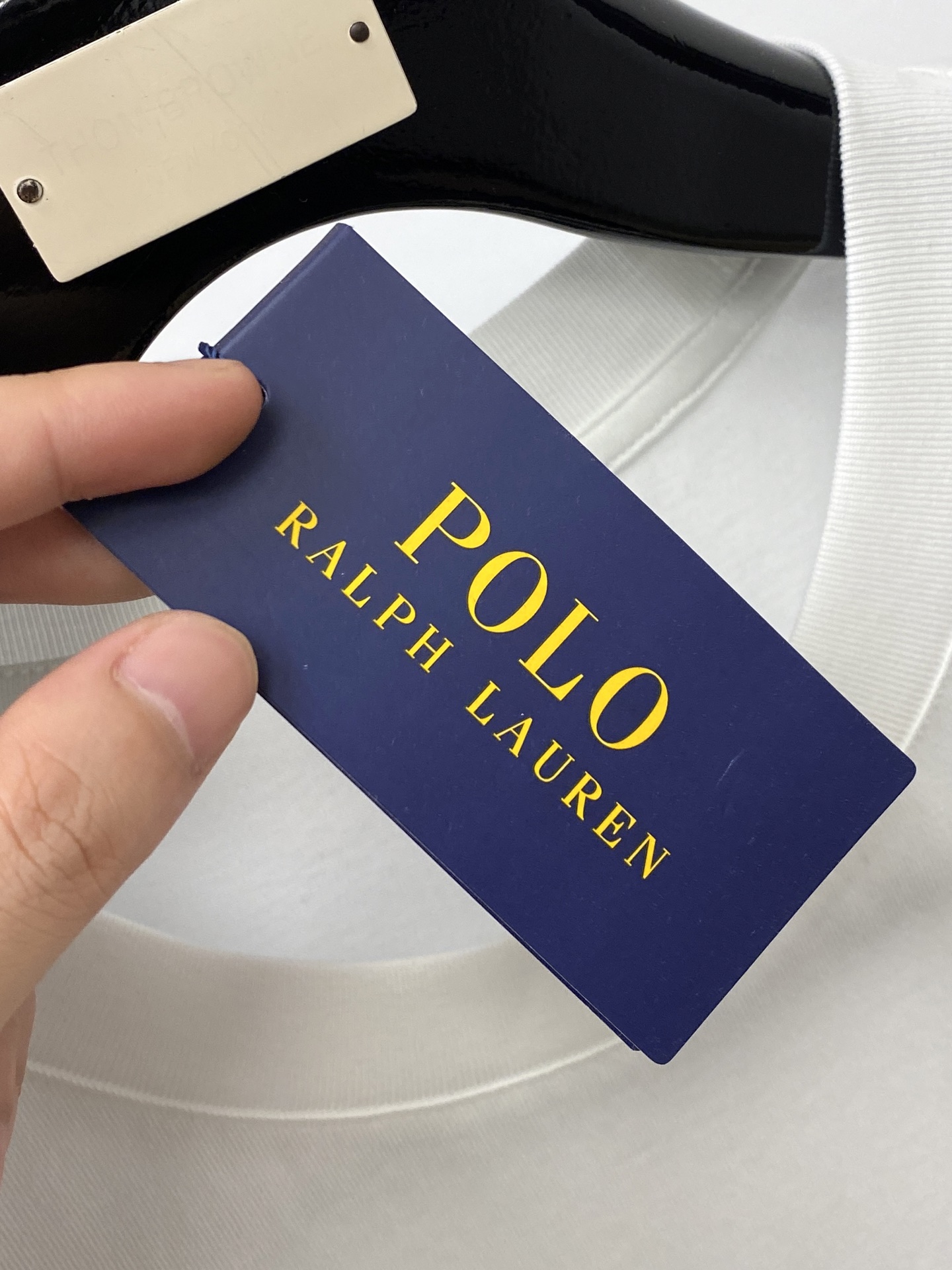 POLO、2026新品短袖T恤，帅气时尚，胸前精致刺绣图案logo，简约百搭款。面料针织 不仅挺括，保持