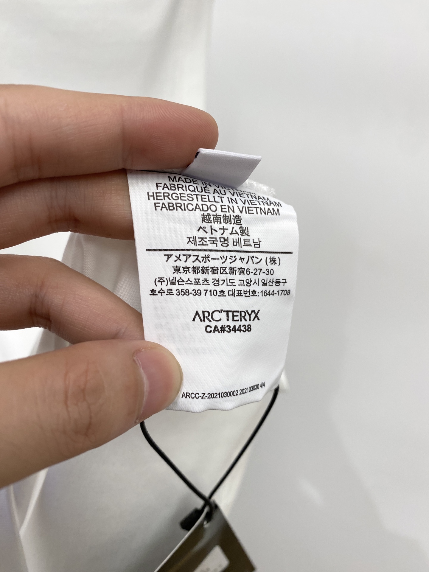 ￼始祖鸟、2026新品短袖背心🎽，帅气时尚，胸前顶级印胶图案字母logo，简约百搭款。面料棉 不仅挺括，
