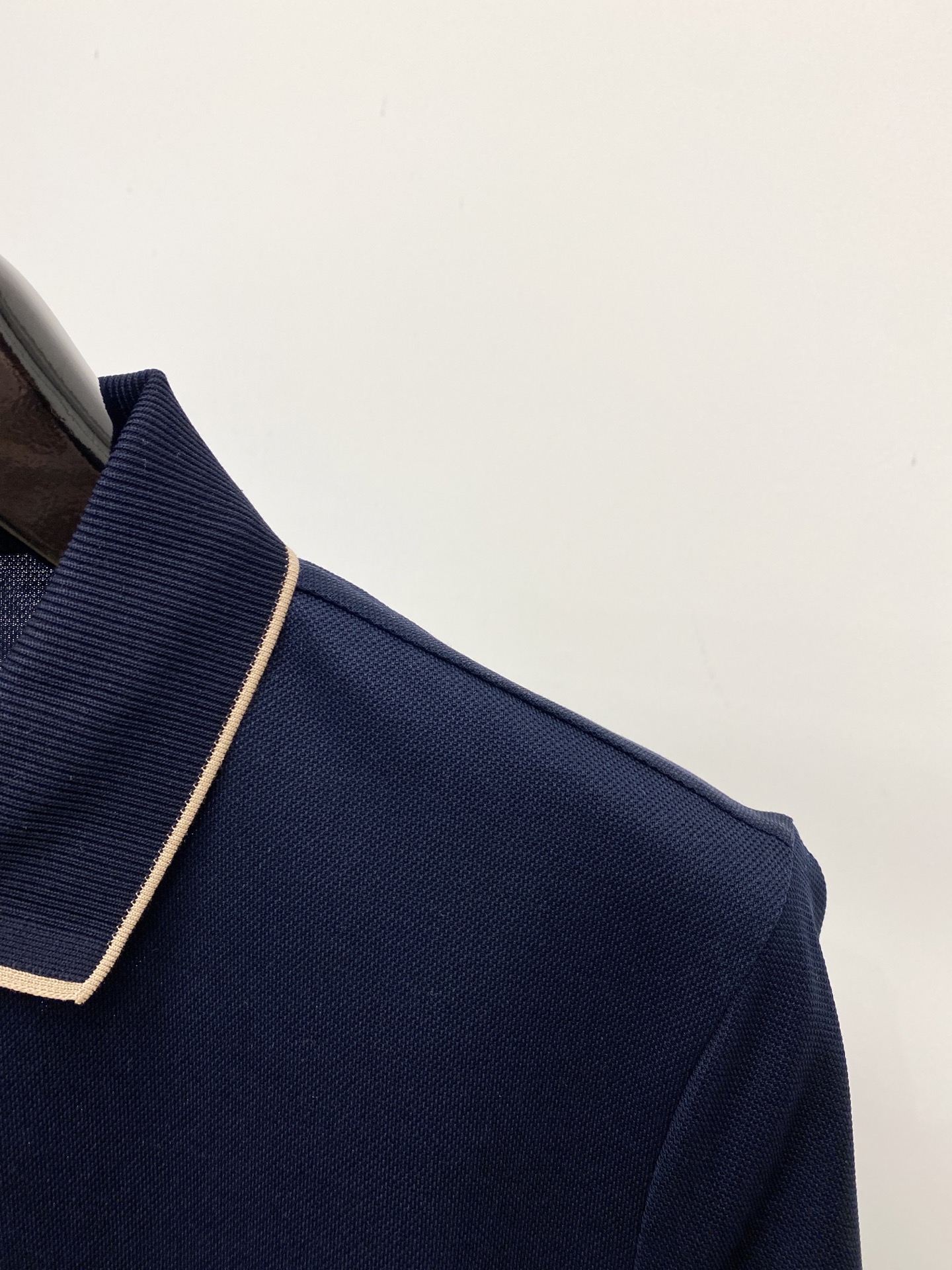 POLO、2026新品短袖T恤，帅气时尚，胸前顶级印胶图案logo，简约百搭款。面料棉 不仅挺括，保持潮