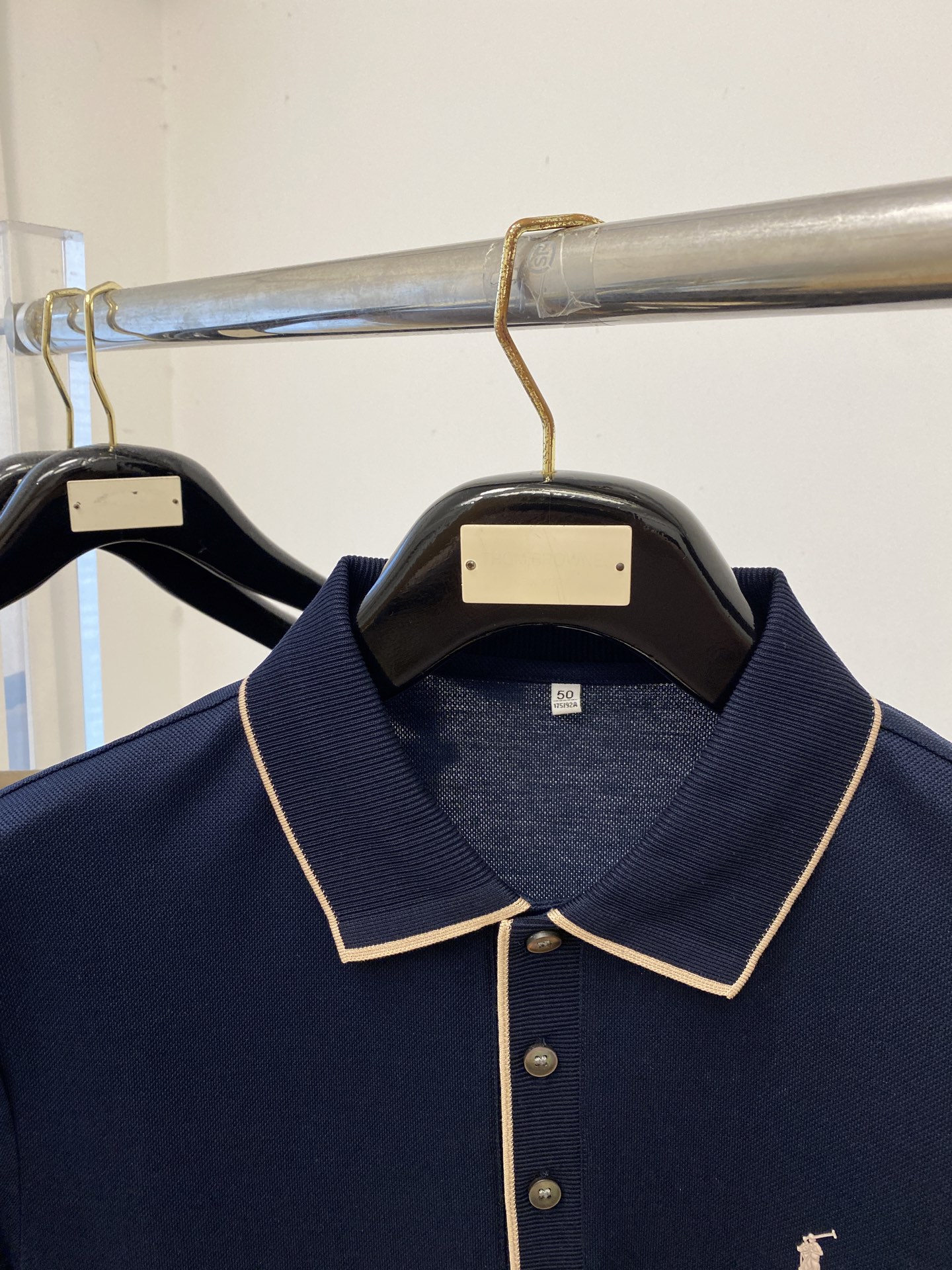POLO、2026新品短袖T恤，帅气时尚，胸前顶级印胶图案logo，简约百搭款。面料棉 不仅挺括，保持潮