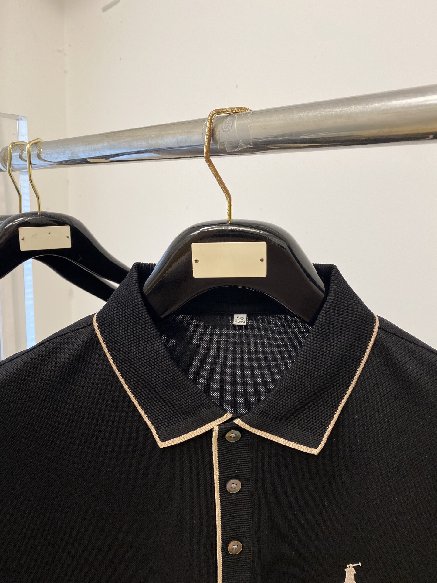POLO、2026新品短袖T恤，帅气时尚，胸前顶级印胶图案logo，简约百搭款。面料棉 不仅挺括，保持潮