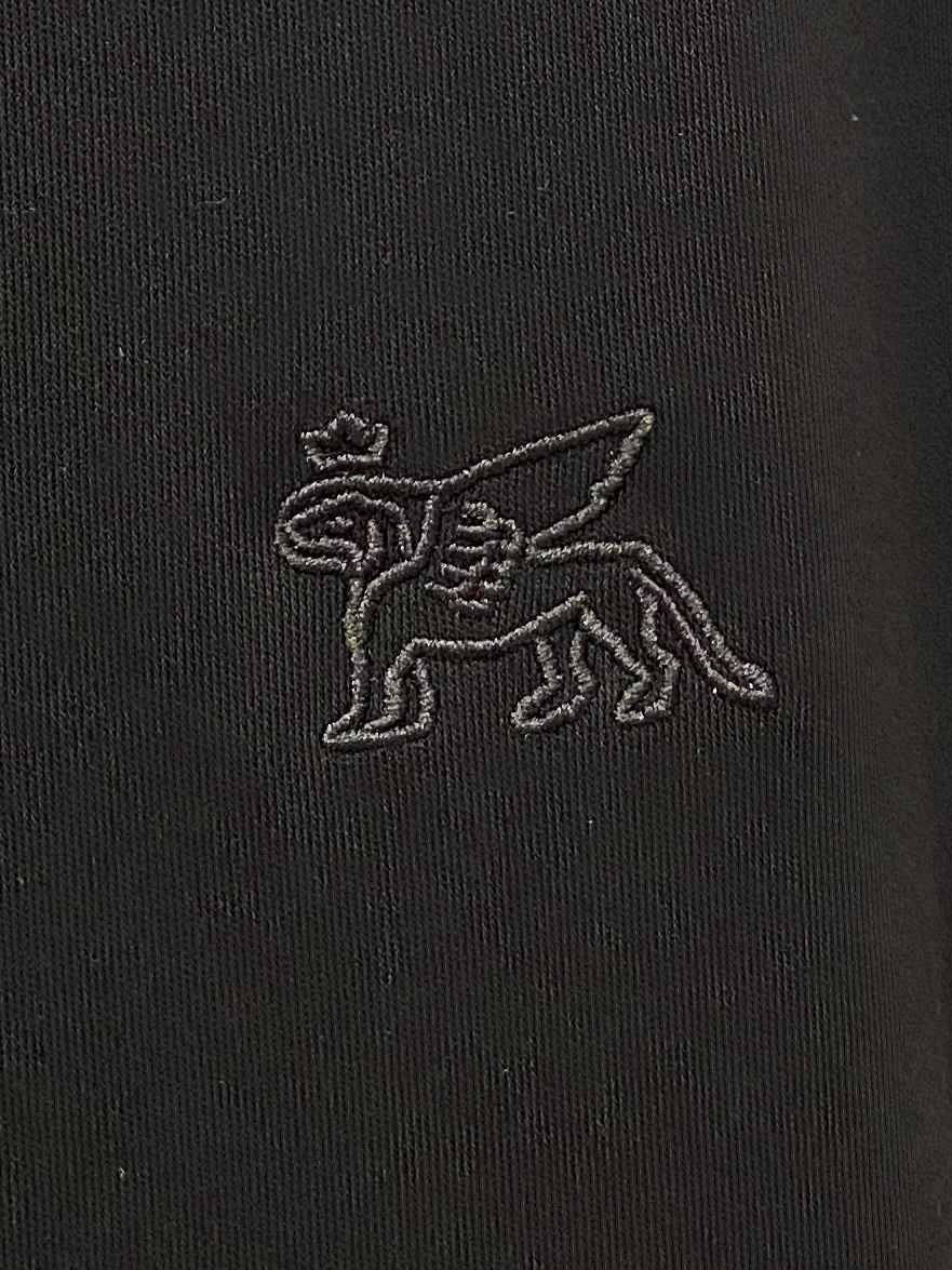 Brunello Cucinelli、2026新品短袖T恤，帅气时尚，衣下精致刺绣图案logo，简约百搭