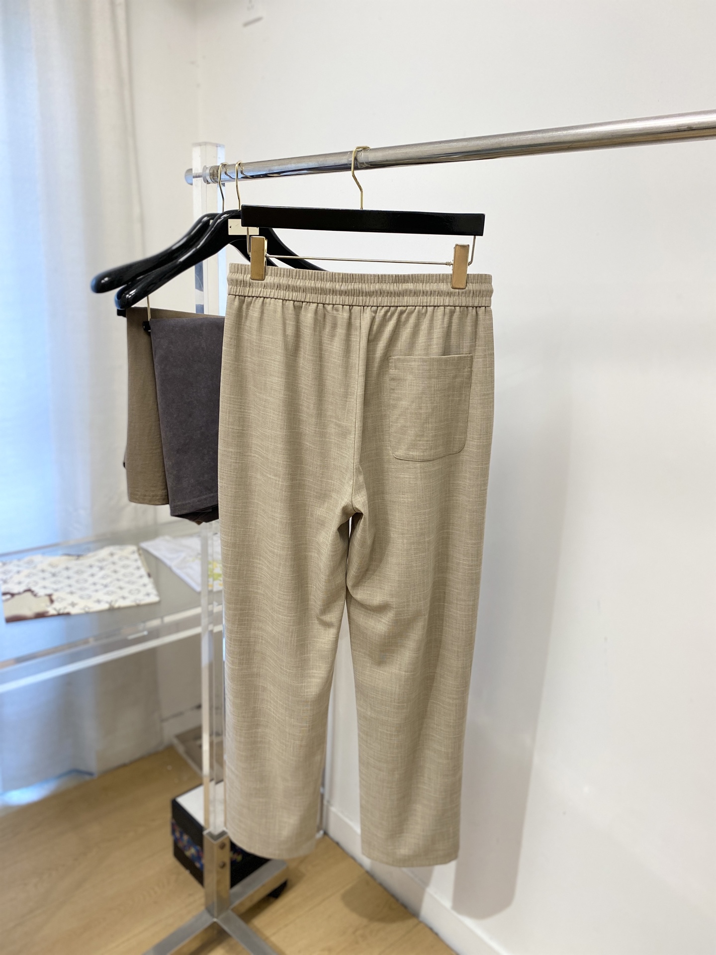 Loro Piana、2026爆款休闲裤 高弹显瘦必爆简约百搭爆款，做工精细，每一针都看得到用心，超多明
