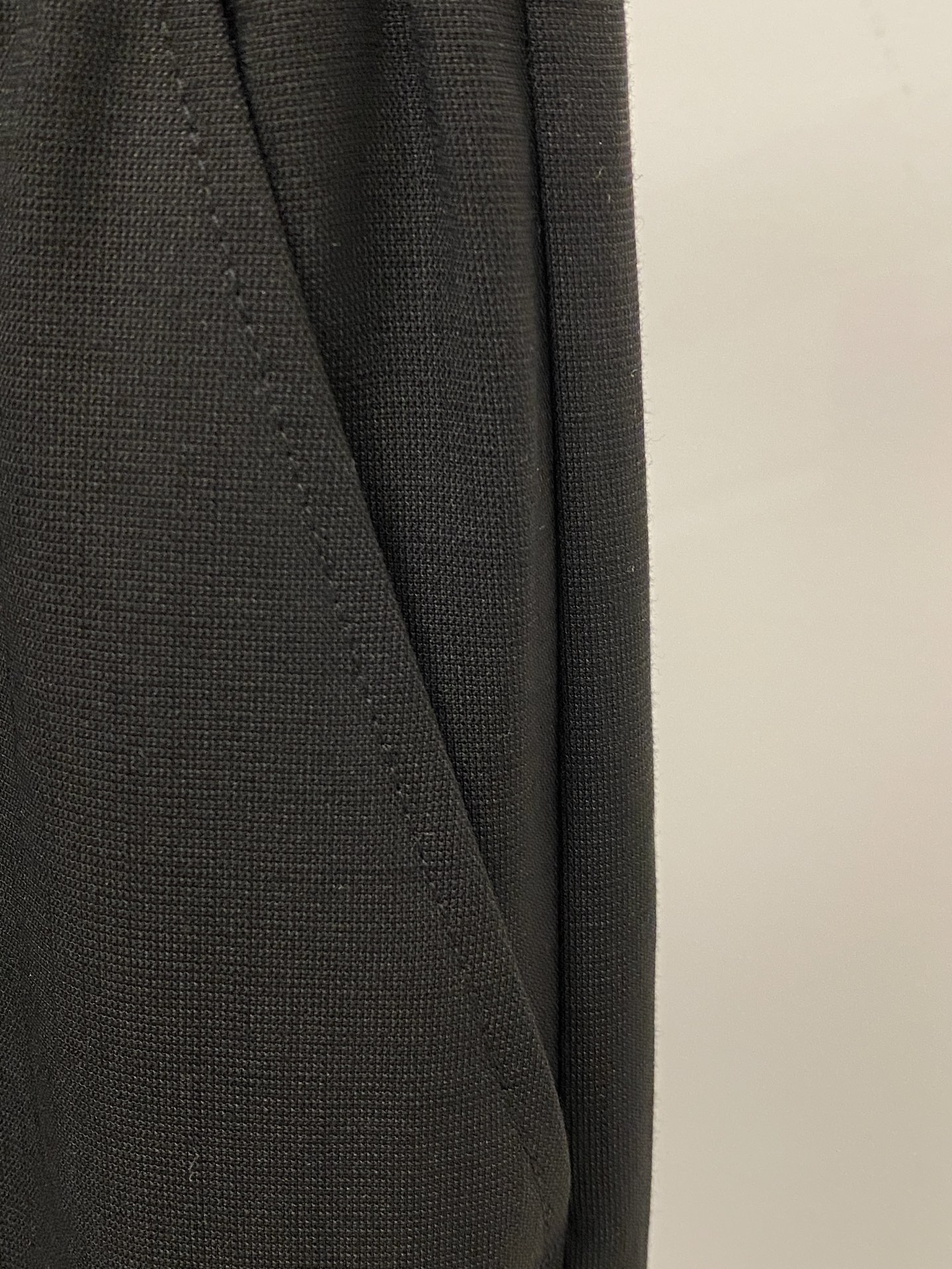 Loro Piana、2026爆款休闲裤 高弹显瘦必爆简约百搭爆款，做工精细，每一针都看得到用心，超多明