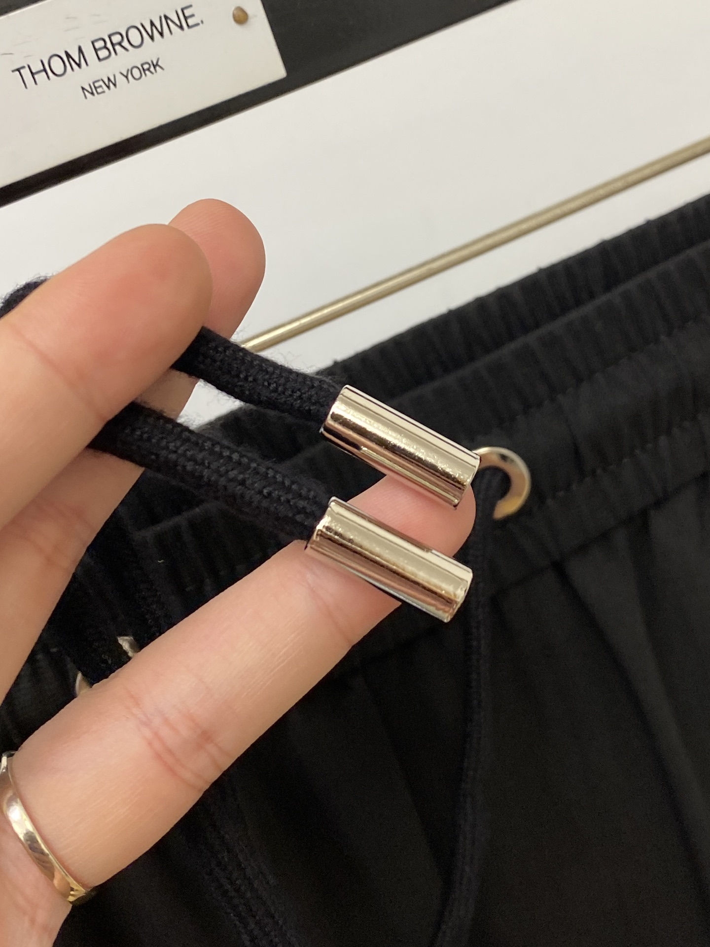 Loro Piana、2026爆款休闲裤 高弹显瘦必爆简约百搭爆款，做工精细，每一针都看得到用心，超多明