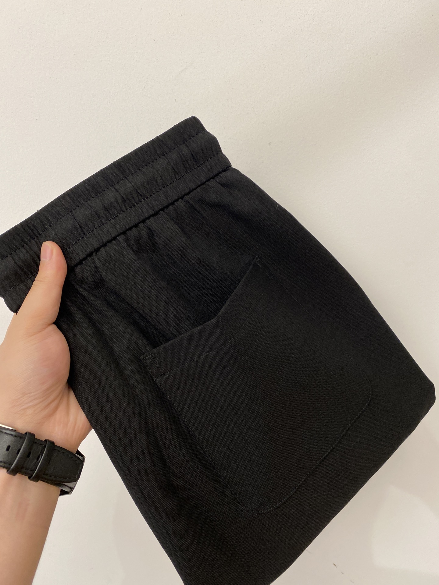 NO:875001,LP, 2026 popular casual pants, high elasticity, slimming, simple and versatile, popular style, fine workmanship, every stitch can be seen attentive, favorite of many celebrities and Internet celebrities, elongating body proportions!  Micro-elastic comfortable fabric details body size M-3XL, loro piana,19860909LP、2026爆款休闲裤 高弹显瘦必爆简约百搭爆款,做工精细,每一针都看得到用心,超多明星网红最爱 拉长身材比例哦！微弹 舒适面料 细节体码数M-3XL,,loro piana,,Men's clothing