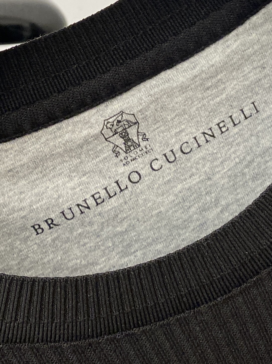 ￼ Brunello Cucinelli、2026新品短袖T恤，帅气时尚，简约百搭款。面料棉 不仅挺括，