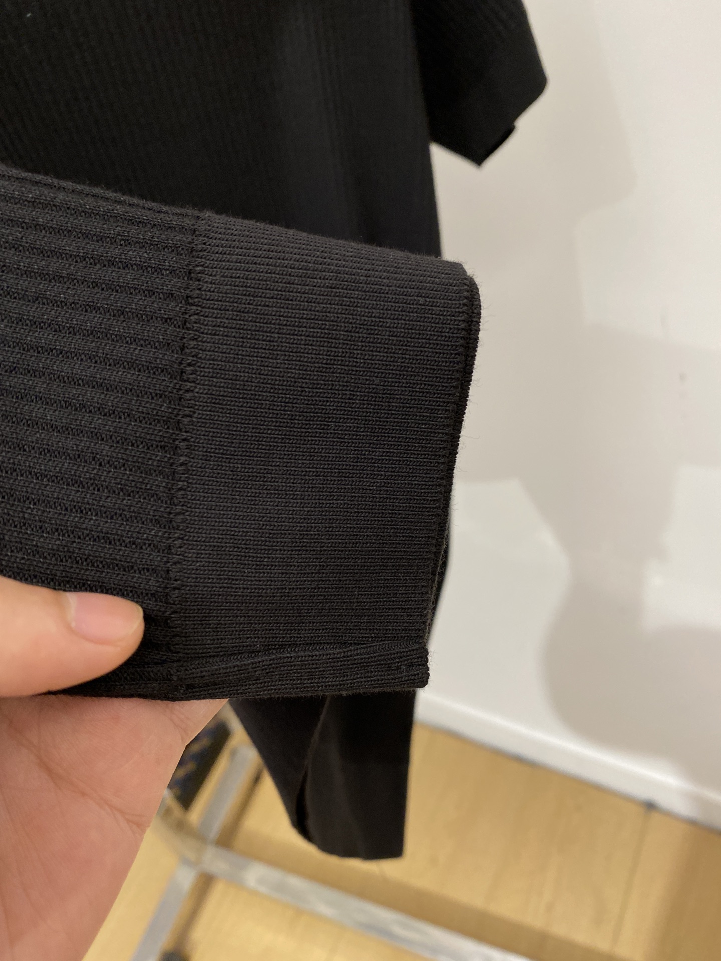 ￼ Brunello Cucinelli、2026新品短袖T恤，帅气时尚，简约百搭款。面料棉 不仅挺括，