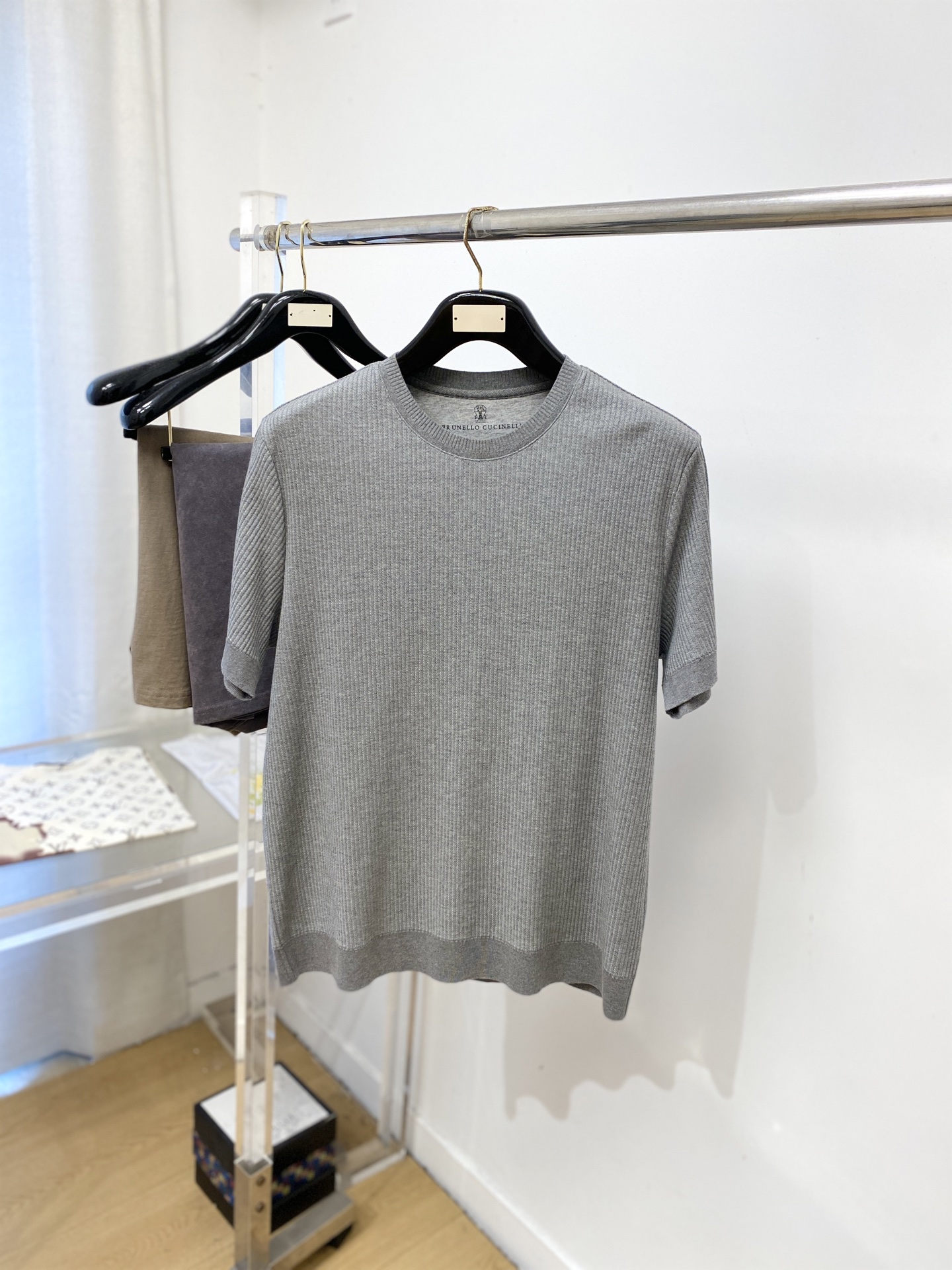 Brunello Cucinelli、2026新品短袖T恤，帅气时尚，简约百搭款。面料棉 不仅挺括，保持