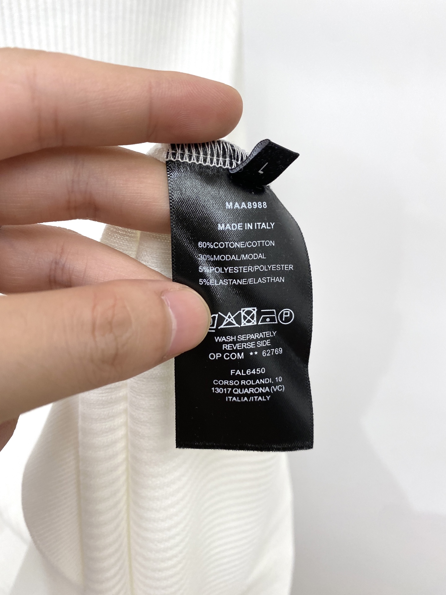 Brunello Cucinelli、2026新品短袖T恤，帅气时尚，简约百搭款。面料棉 不仅挺括，保持