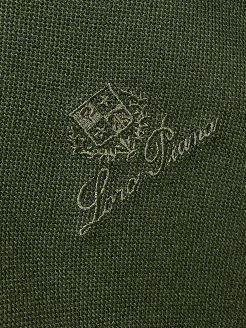 Loro Piana、2026新品短袖T恤，帅气时尚，胸前设计凹凸刺绣图案字母logo，简约百搭款。面料