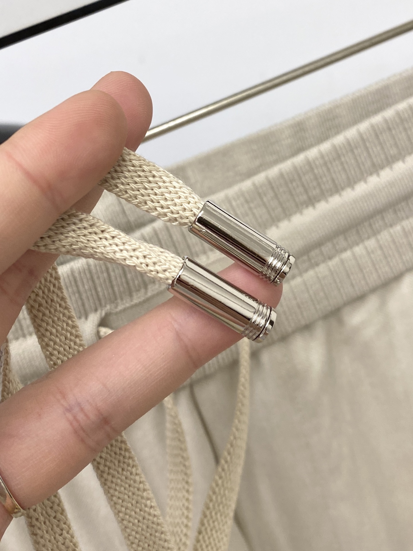 Loro Piana、2026爆款休闲裤 高弹显瘦必爆简约百搭爆款，做工精细，每一针都看得到用心，超多明
