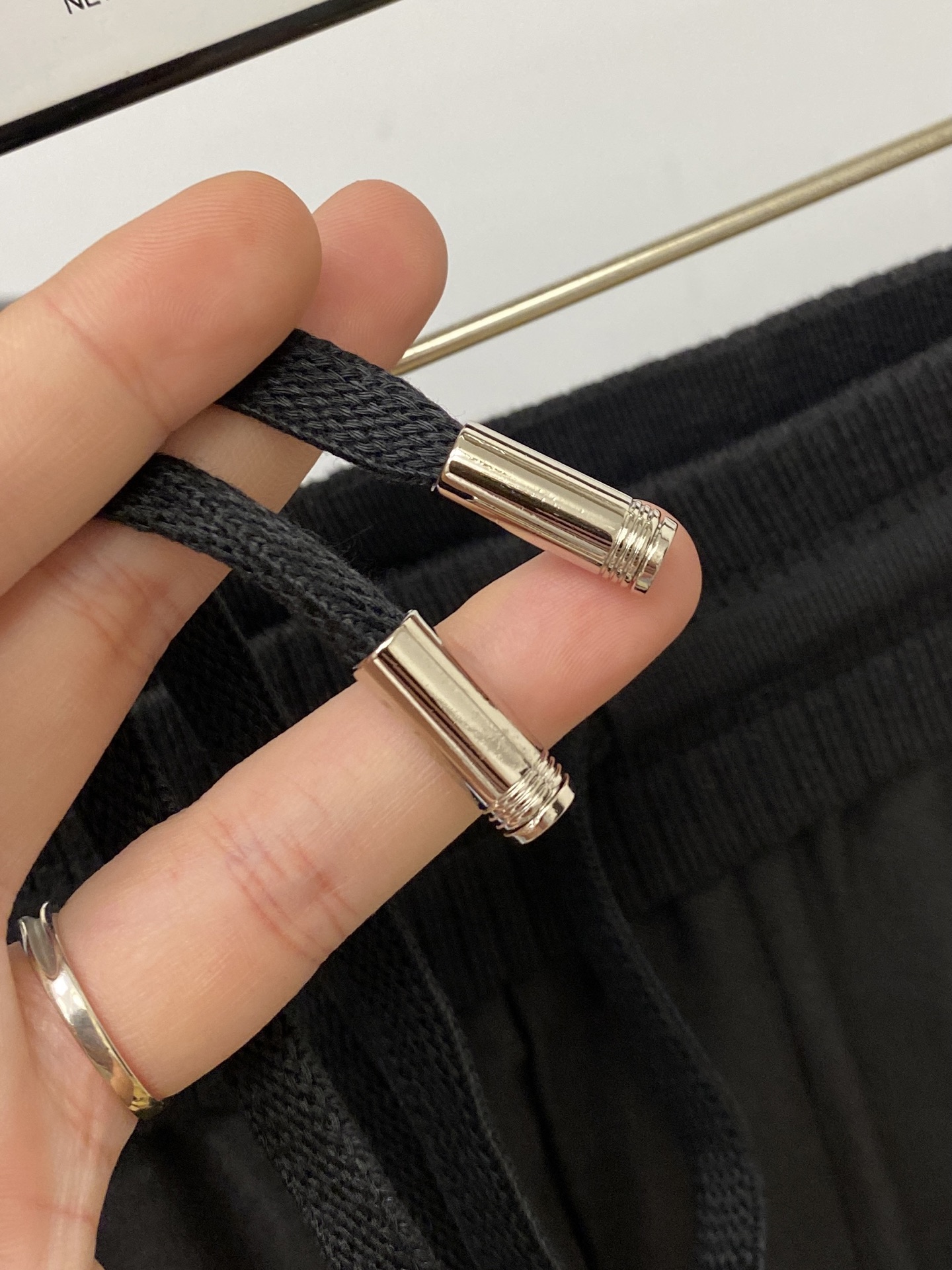 Loro Piana、2026爆款休闲裤 高弹显瘦必爆简约百搭爆款，做工精细，每一针都看得到用心，超多明
