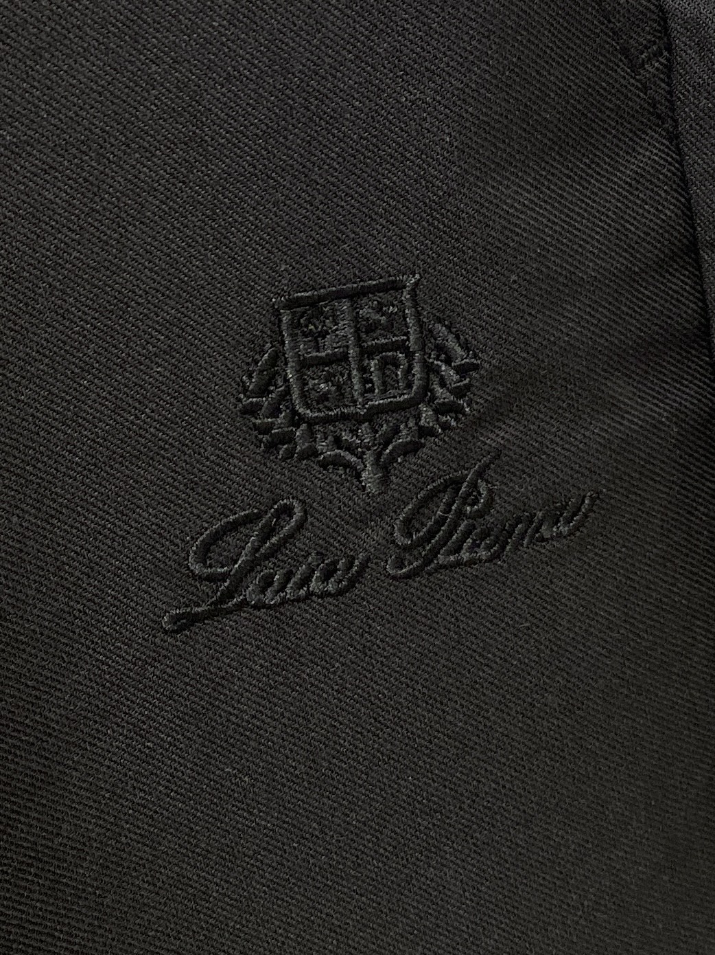 Loro Piana、2026爆款休闲裤 高弹显瘦必爆简约百搭爆款，做工精细，每一针都看得到用心，超多明