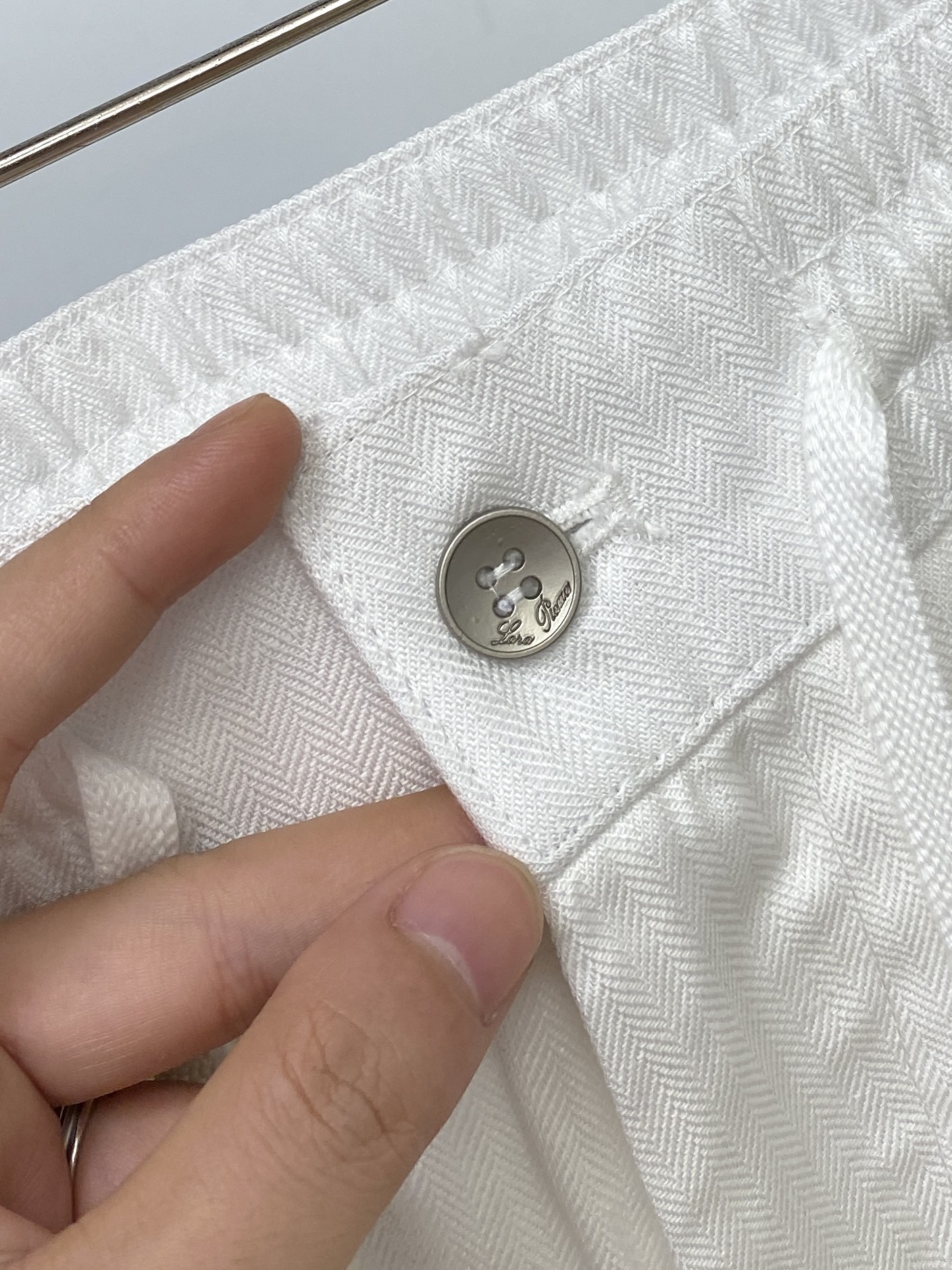 Loro Piana、2026爆款休闲裤 高弹显瘦必爆简约百搭爆款，做工精细，每一针都看得到用心，超多明