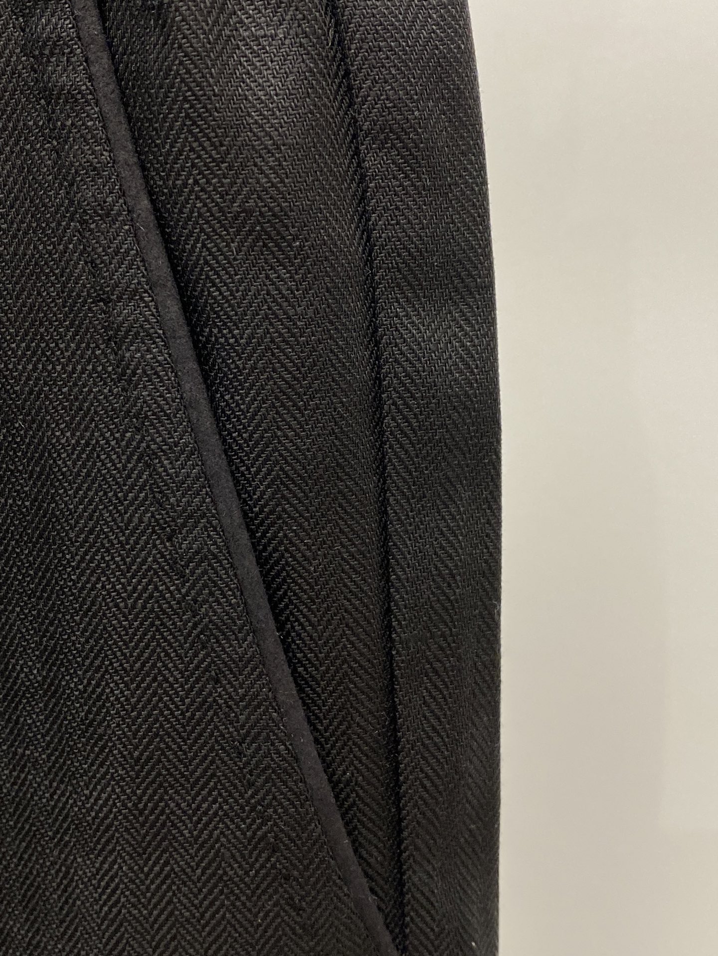 Loro Piana、2026爆款休闲裤 高弹显瘦必爆简约百搭爆款，做工精细，每一针都看得到用心，超多明