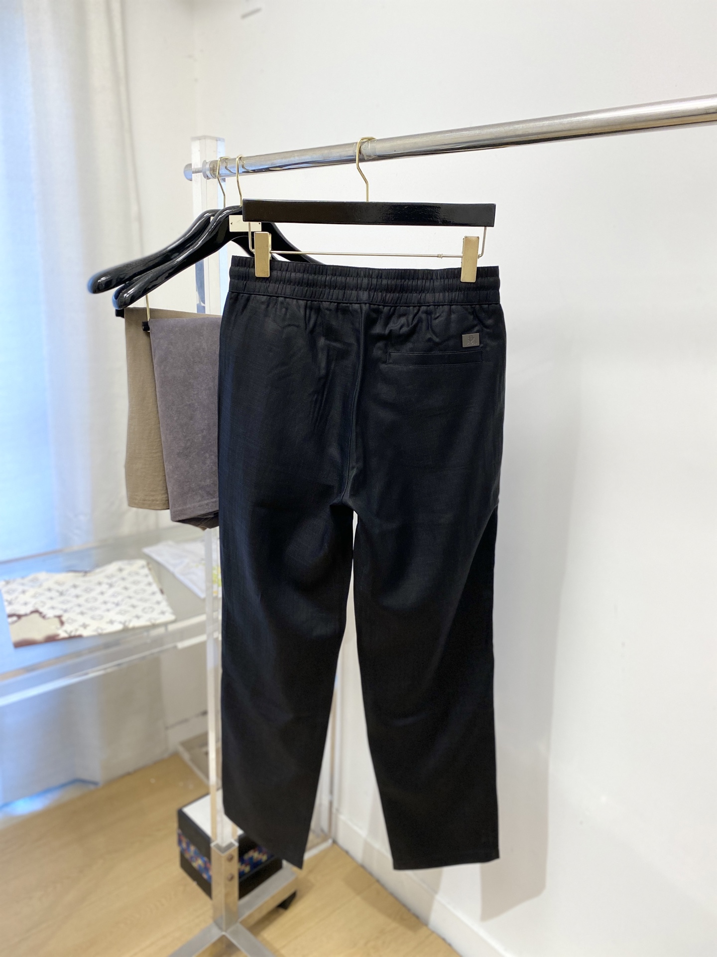Loro Piana、2026爆款休闲裤 高弹显瘦必爆简约百搭爆款，做工精细，每一针都看得到用心，超多明