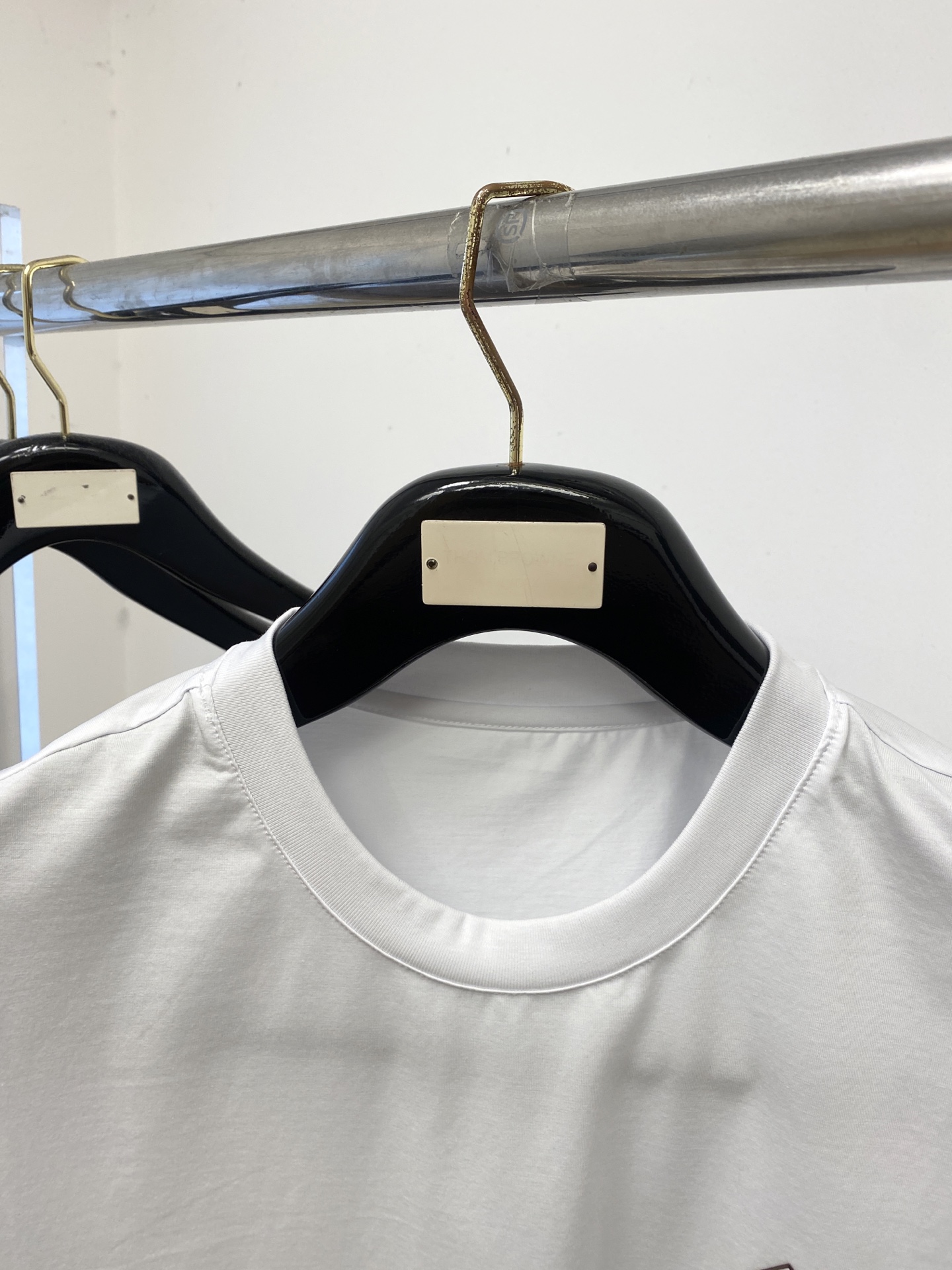 Loro Piana、2026新品短袖T恤，帅气时尚，胸前凹凸印胶字母logo，简约百搭款。面料棉 不仅