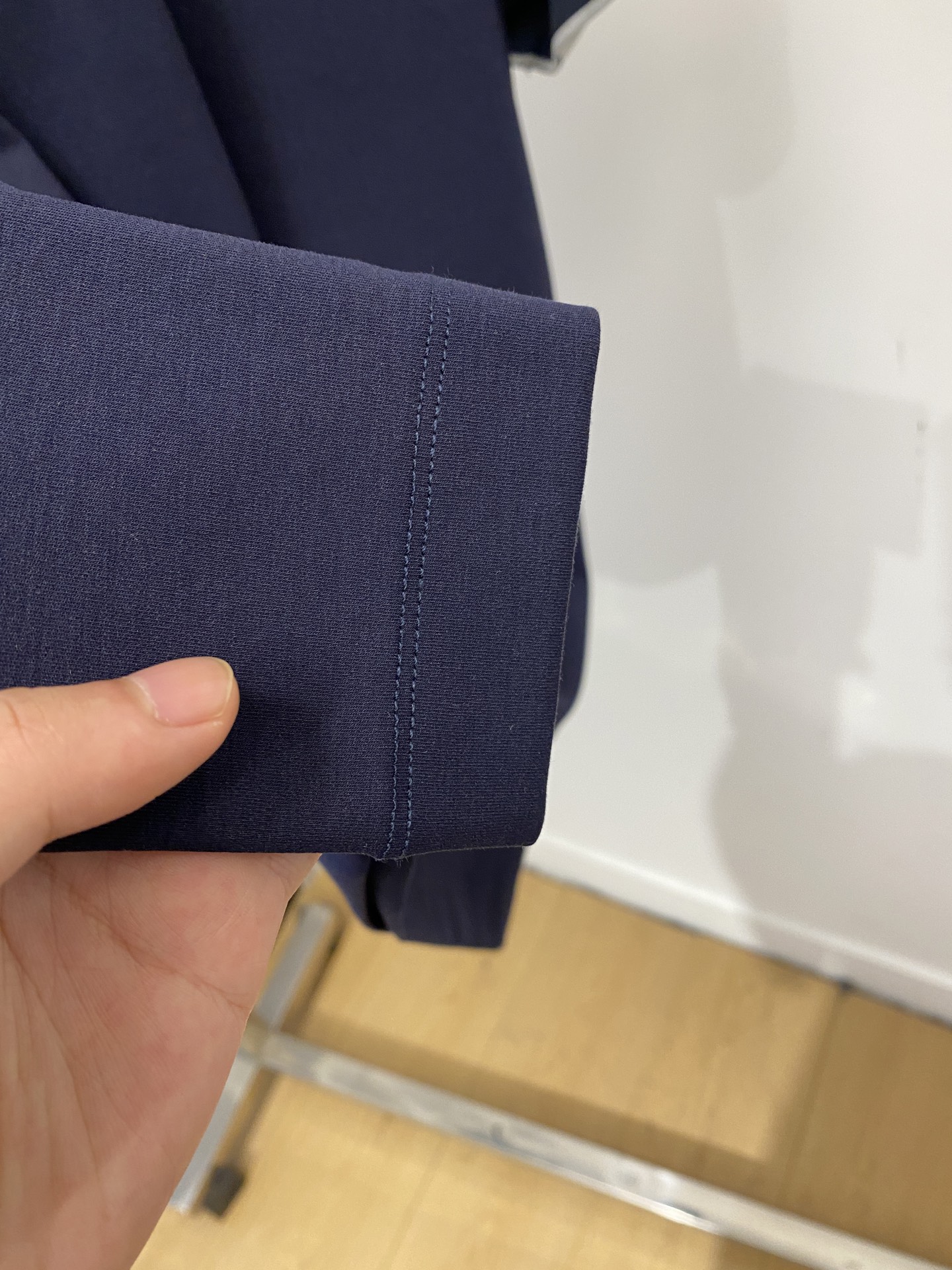 ￼ Brunello Cucinelli、2026新品短袖T恤，帅气时尚，胸前精致刺绣图案logo，简约