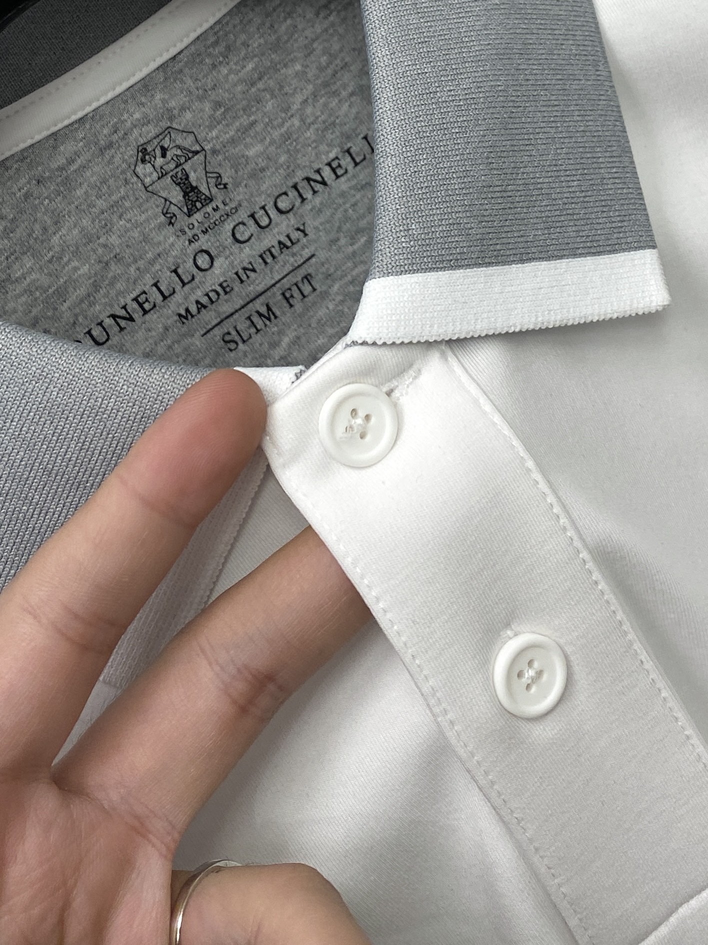 Brunello Cucinelli、2026新品短袖T恤，帅气时尚，胸前精致刺绣图案logo，简约百搭
