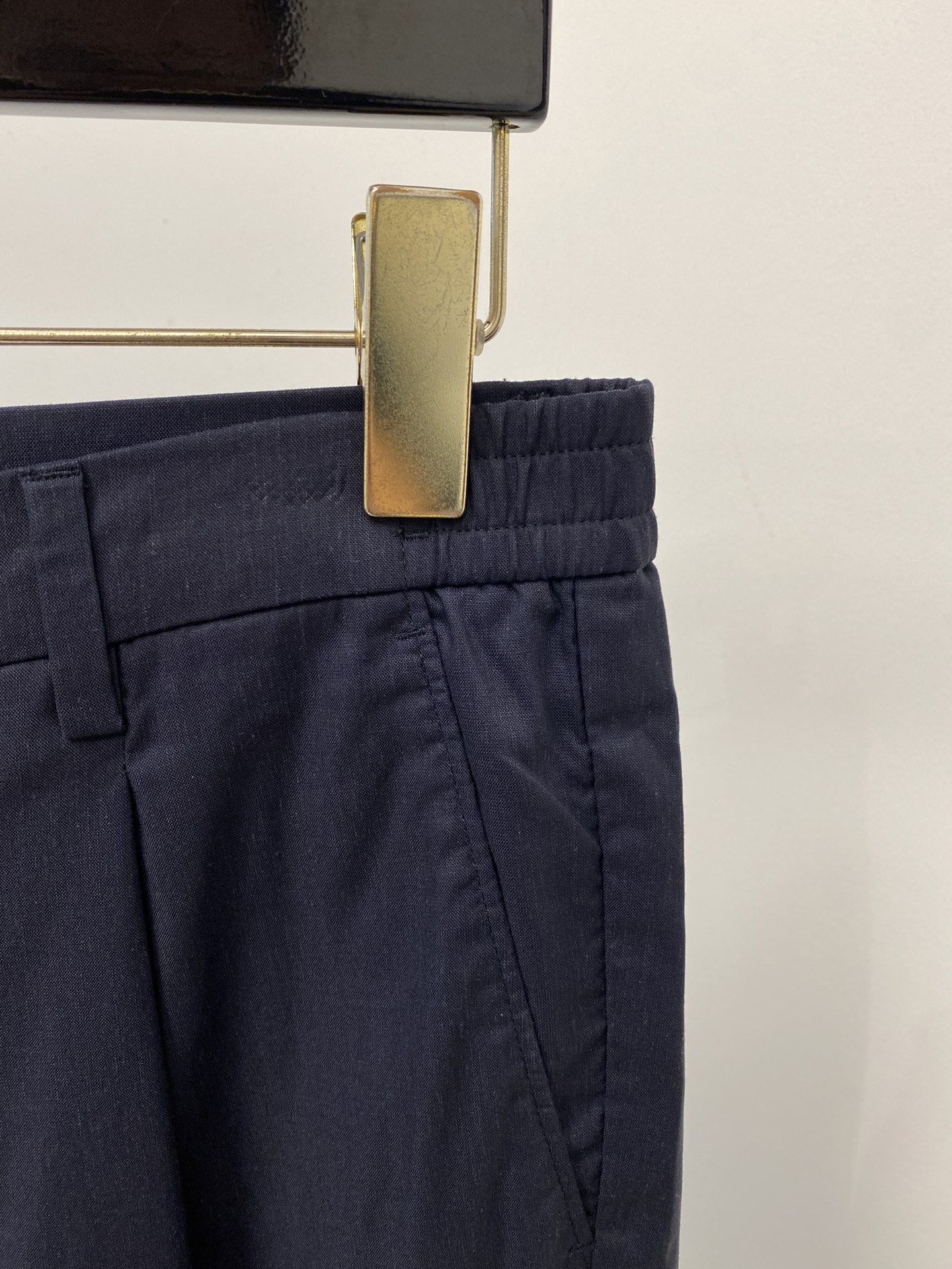 Loro Piana、2026爆款休闲帆布裤 高弹显瘦必爆简约百搭爆款，做工精细，每一针都看得到用心，超