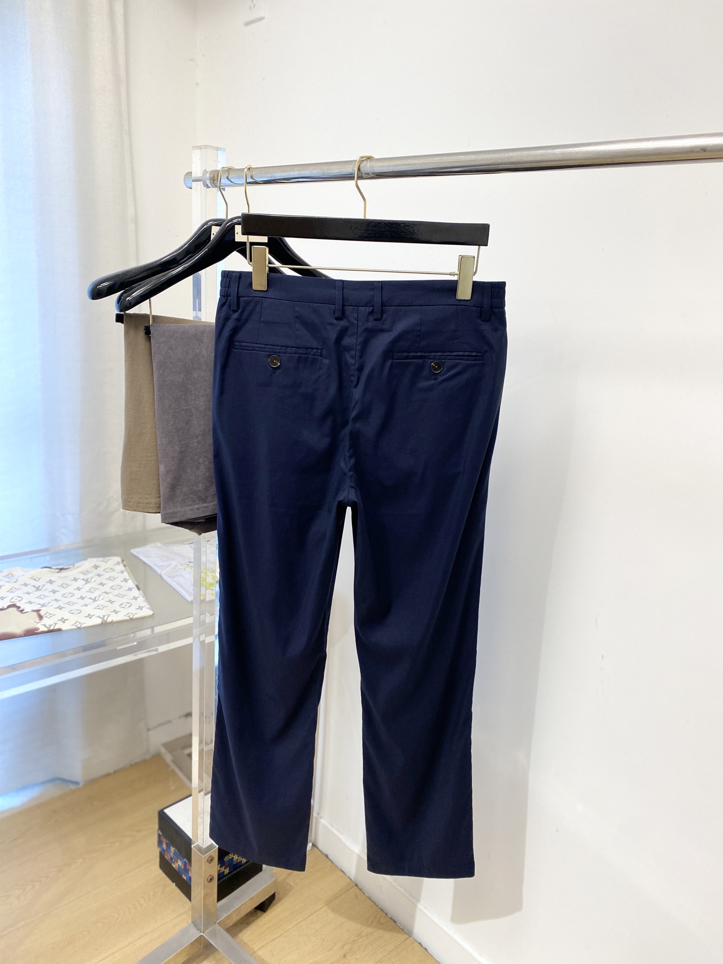 Loro Piana、2026爆款休闲帆布裤 高弹显瘦必爆简约百搭爆款，做工精细，每一针都看得到用心，超