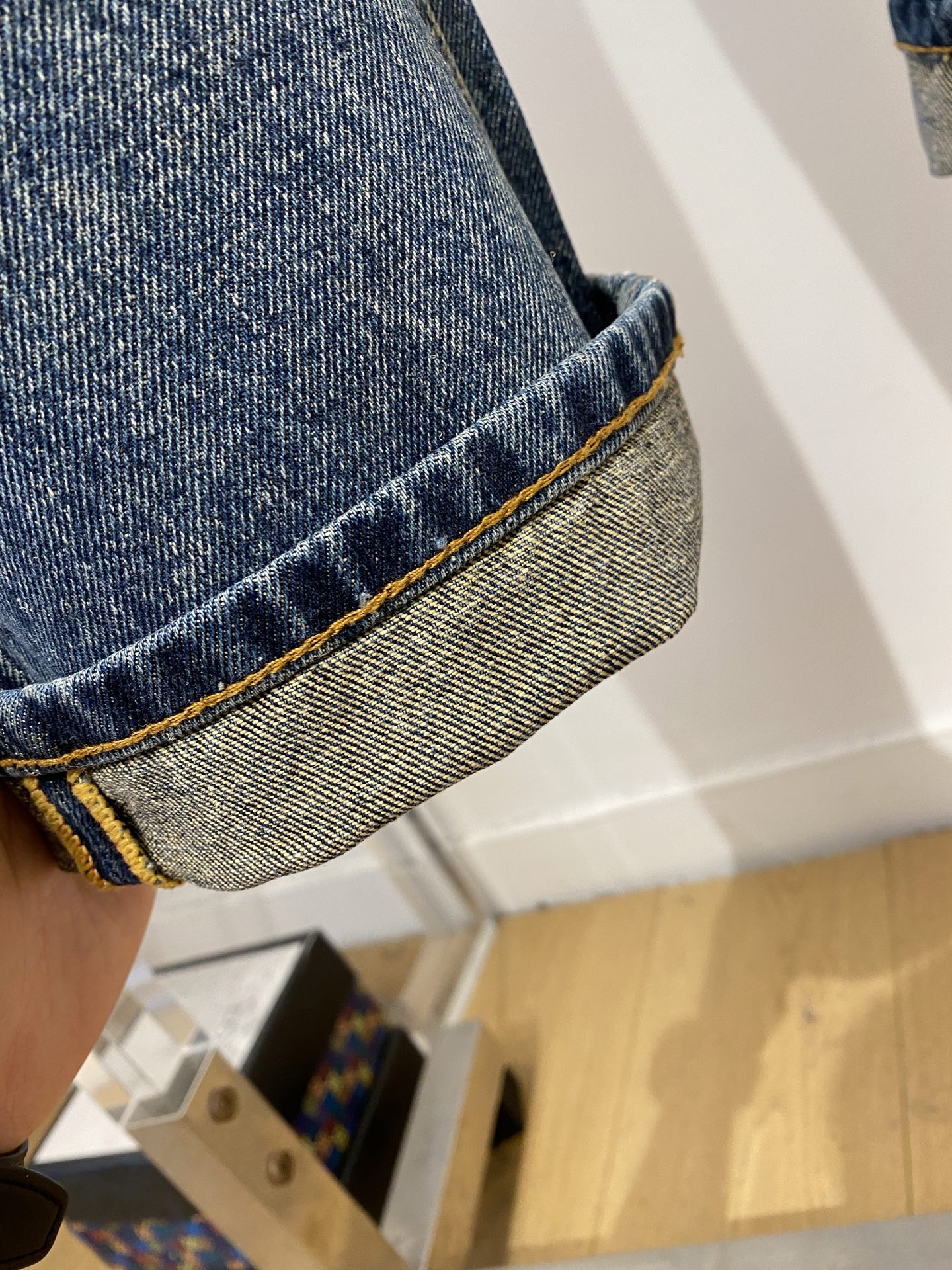 LV、2026最新品，专柜同步有售，原单狠货，水洗休闲牛仔裤，进口原版水洗弹力面料，舒适有弹性，原版五金