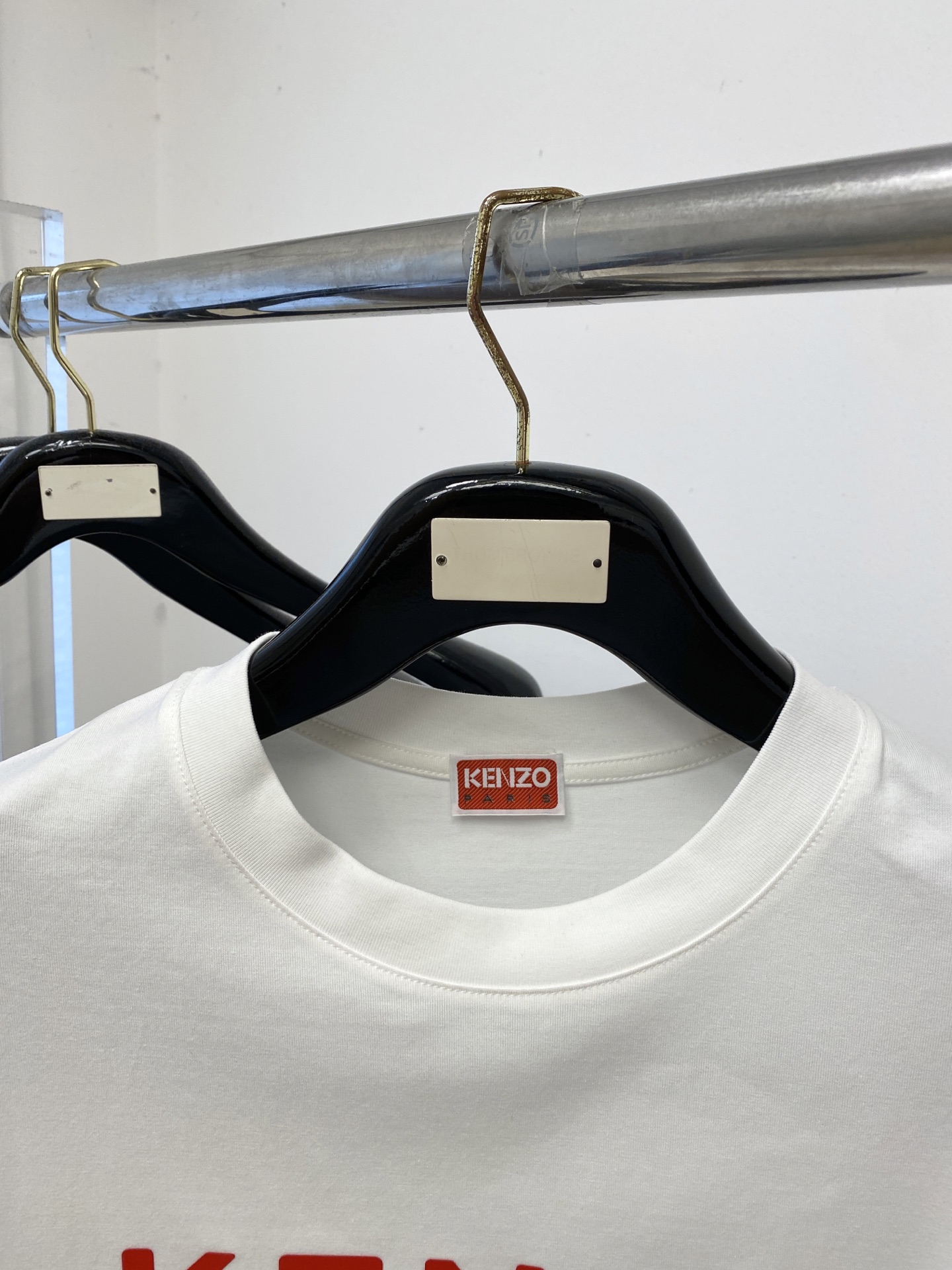 KENZO、2026新品短袖T恤，帅气时尚，胸前顶级印胶字母图案logo，简约百搭款。面料棉 不仅挺括，