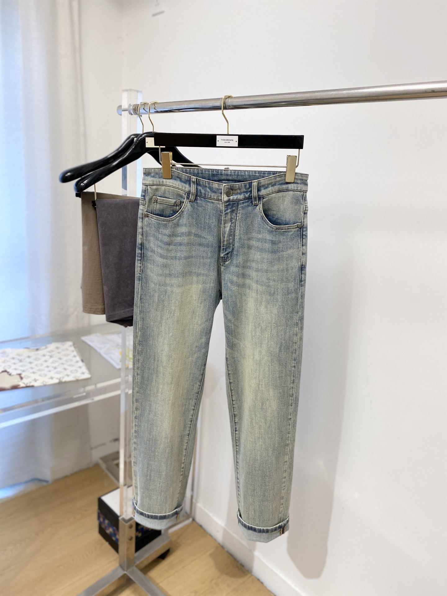 Brunello Cucinelli、2026最新品，专柜同步有售，原单狠货，水洗休闲牛仔裤，进口原版水