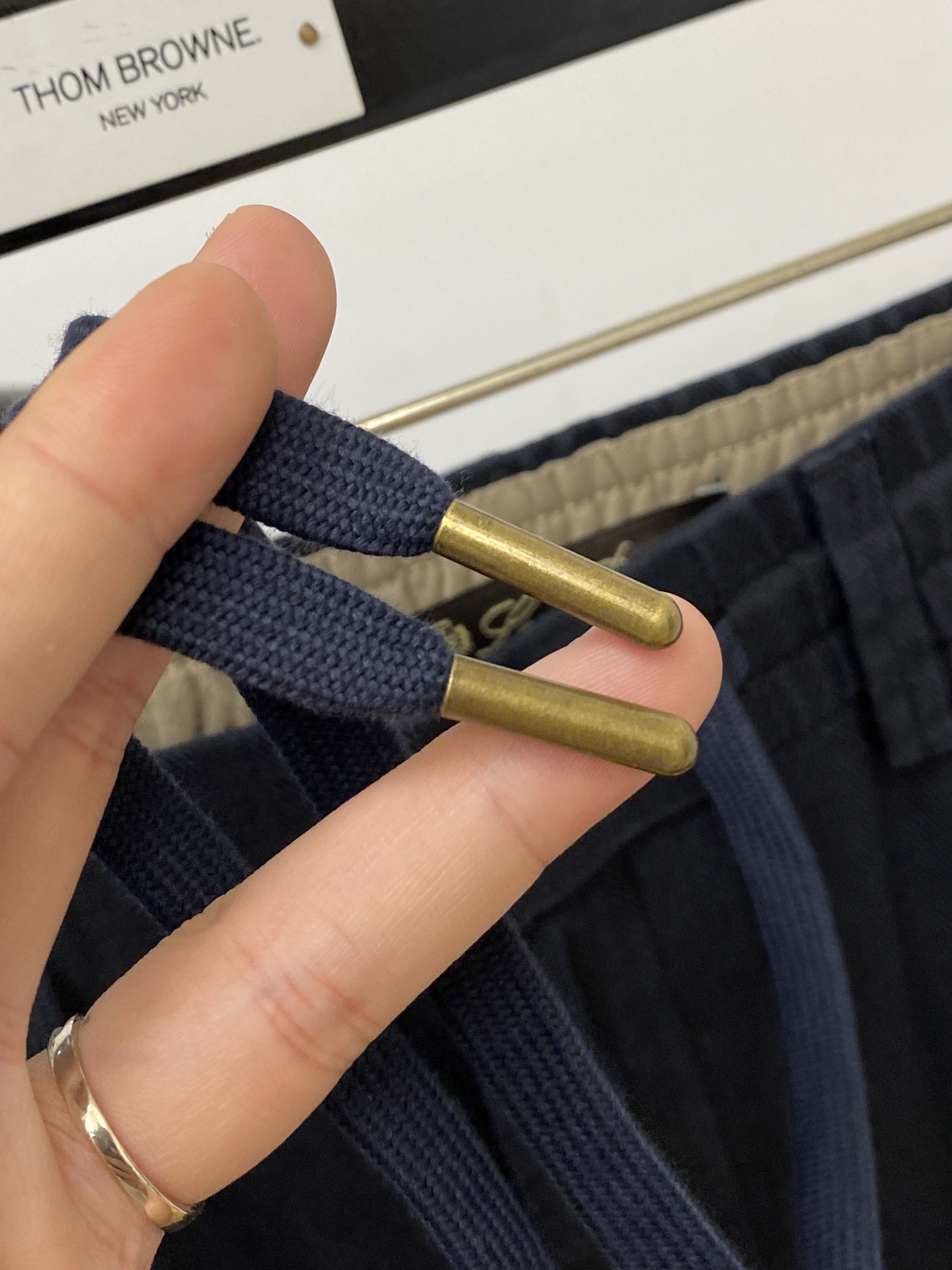 Loro Piana、2026爆款休闲裤 高弹显瘦必爆简约百搭爆款，做工精细，每一针都看得到用心，超多明