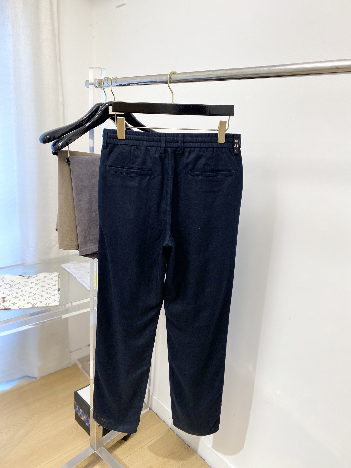 Loro Piana、2026爆款休闲裤 高弹显瘦必爆简约百搭爆款，做工精细，每一针都看得到用心，超多明