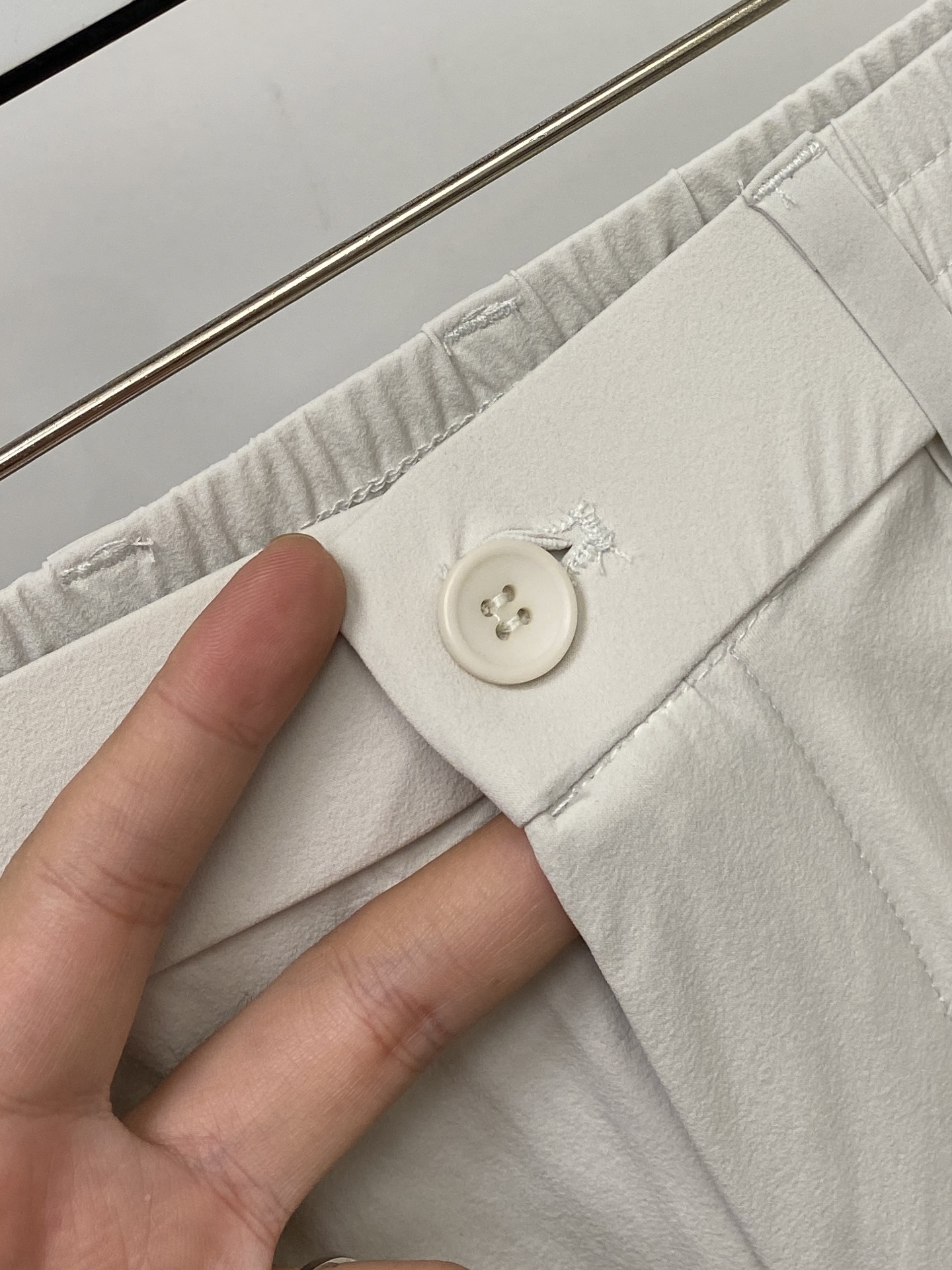 Loro Piana、2026爆款休闲裤 高弹显瘦必爆简约百搭爆款，做工精细，每一针都看得到用心，超多明