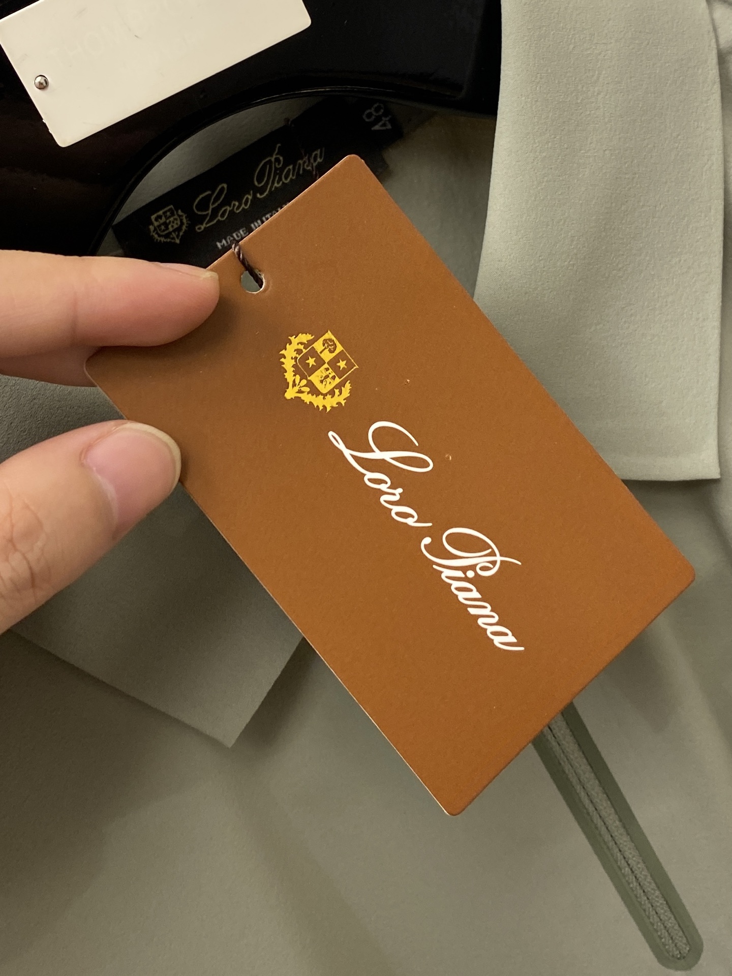 Loro Piana、2026最新品，时尚休闲套装，顶级原版面料打造，穿着舒适，吸湿性透气性都非常良好，