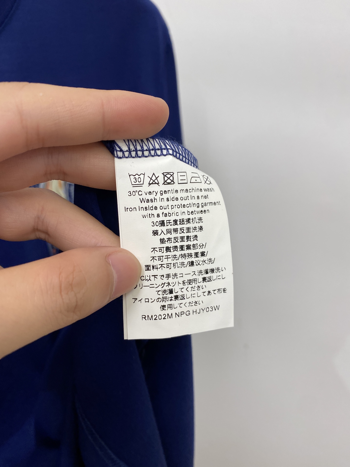 爱马仕、2026新品短袖T恤，帅气时尚，胸前顶级印花图案字母logo，简约百搭款。面料棉 不仅挺括，保持