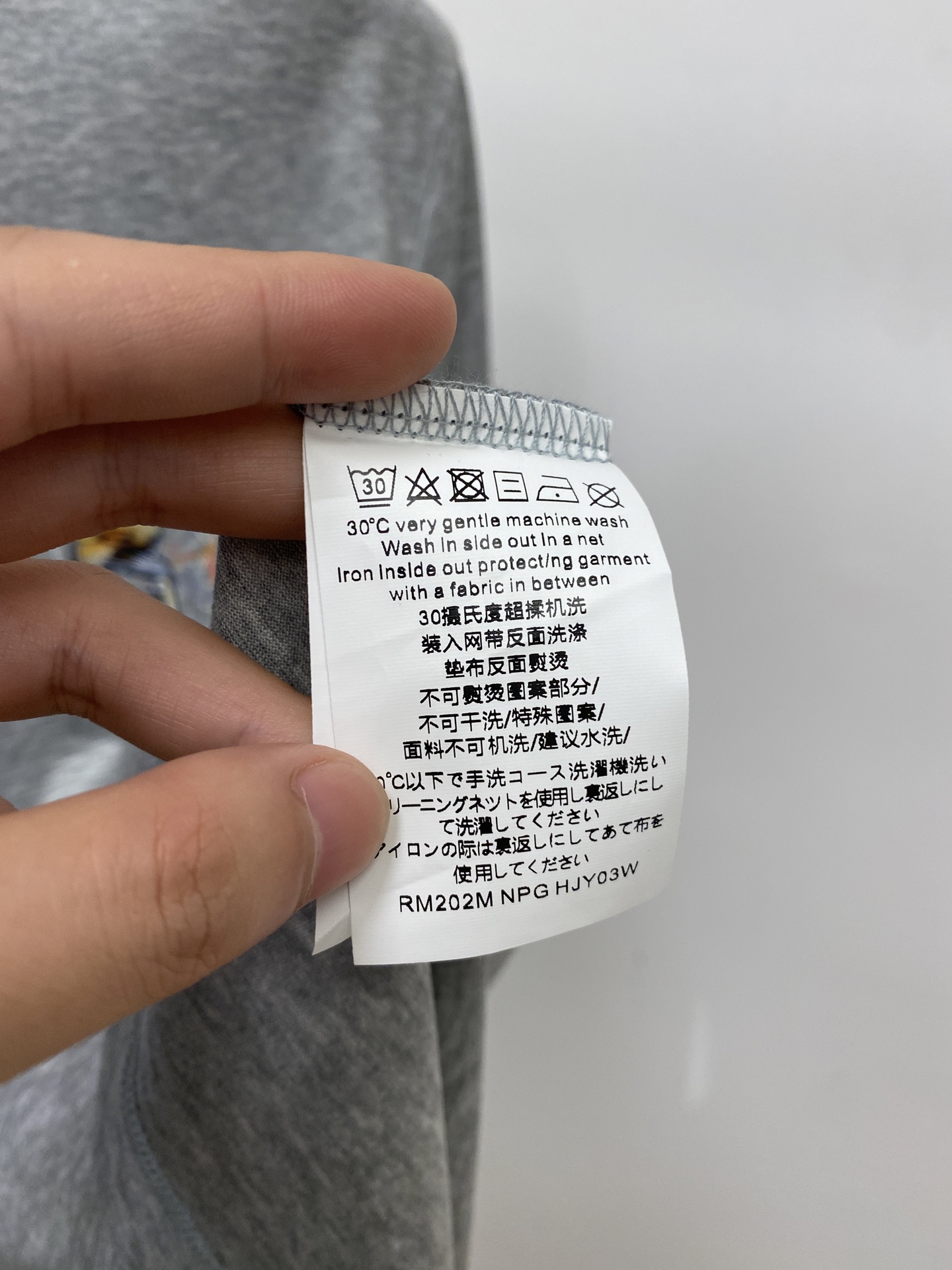爱马仕、2026新品短袖T恤，帅气时尚，胸前顶级印花图案字母logo，简约百搭款。面料棉 不仅挺括，保持