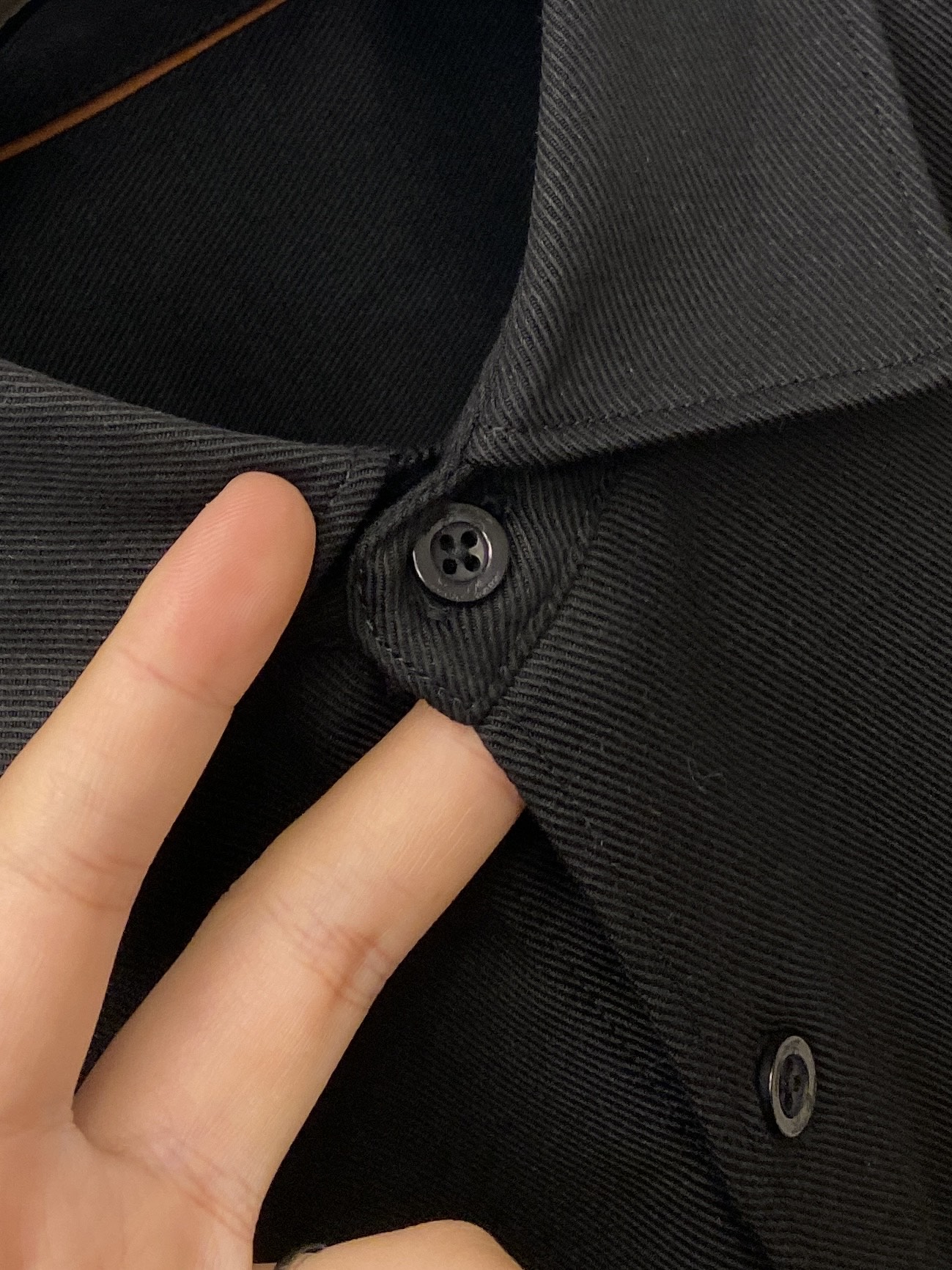 Loro Piana、2026新品衬衫，时尚帅气，简约百搭款，定制原版面料，不仅挺括，保持潮流的廓形，又