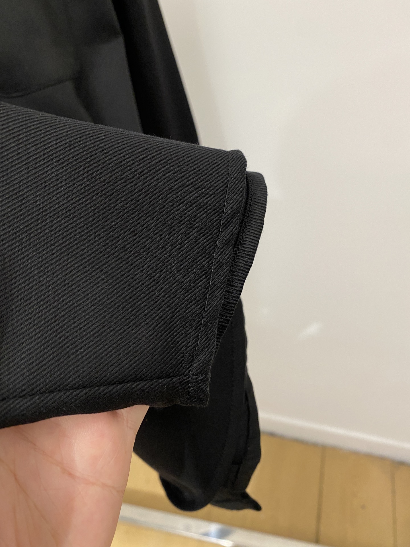 Loro Piana、2026新品衬衫，时尚帅气，简约百搭款，定制原版面料，不仅挺括，保持潮流的廓形，又