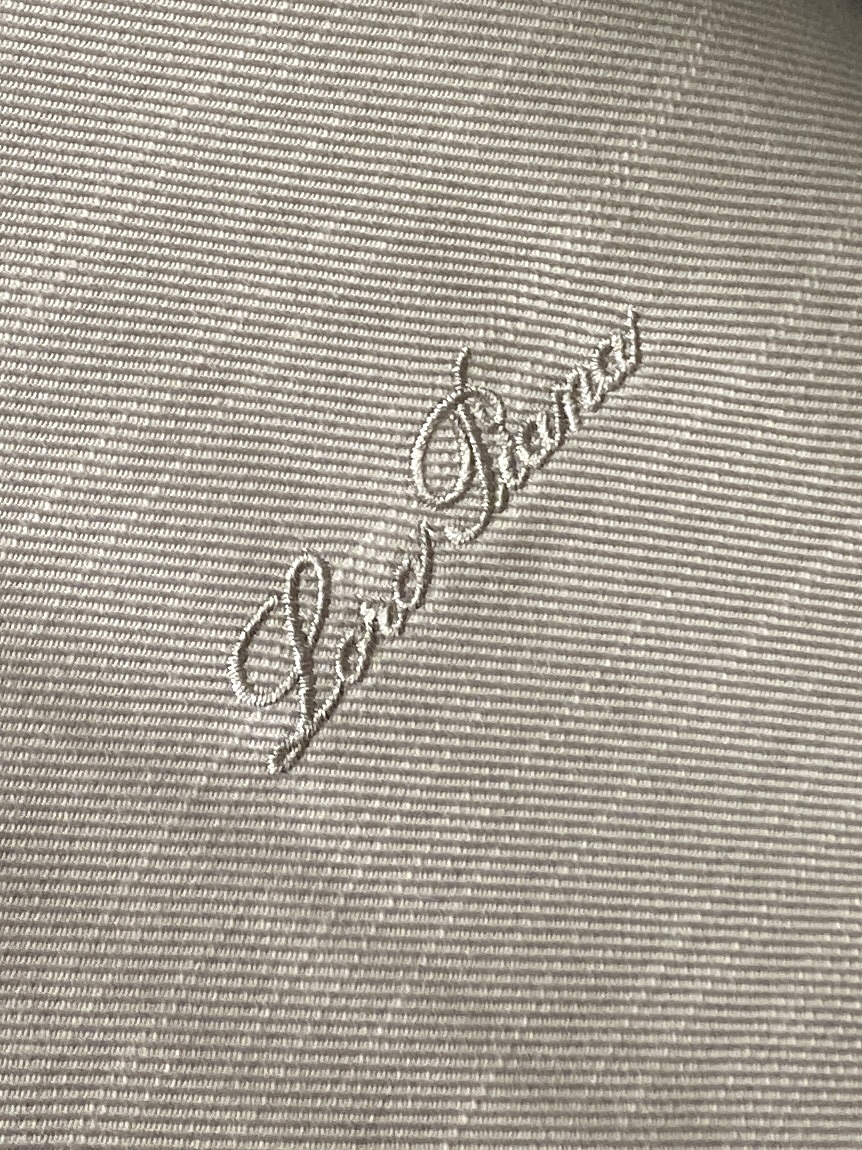 Loro Piana、2026新品衬衫，时尚帅气，简约百搭款，定制原版面料，不仅挺括，保持潮流的廓形，又