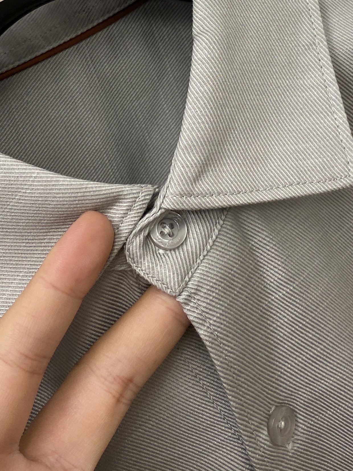 Loro Piana、2026新品衬衫，时尚帅气，简约百搭款，定制原版面料，不仅挺括，保持潮流的廓形，又
