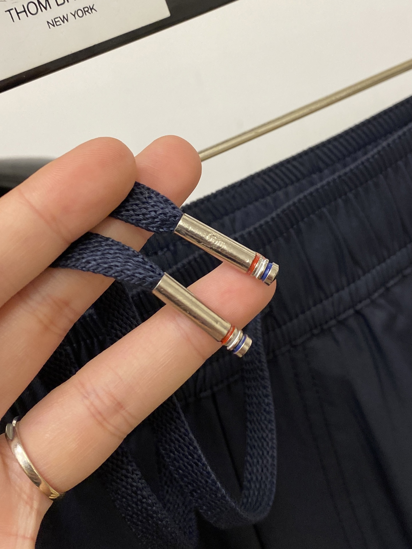 蒙口、2026爆款休闲短裤 高弹显瘦必爆简约百搭爆款，做工精细，每一针都看得到用心，超多明星网红最爱 拉