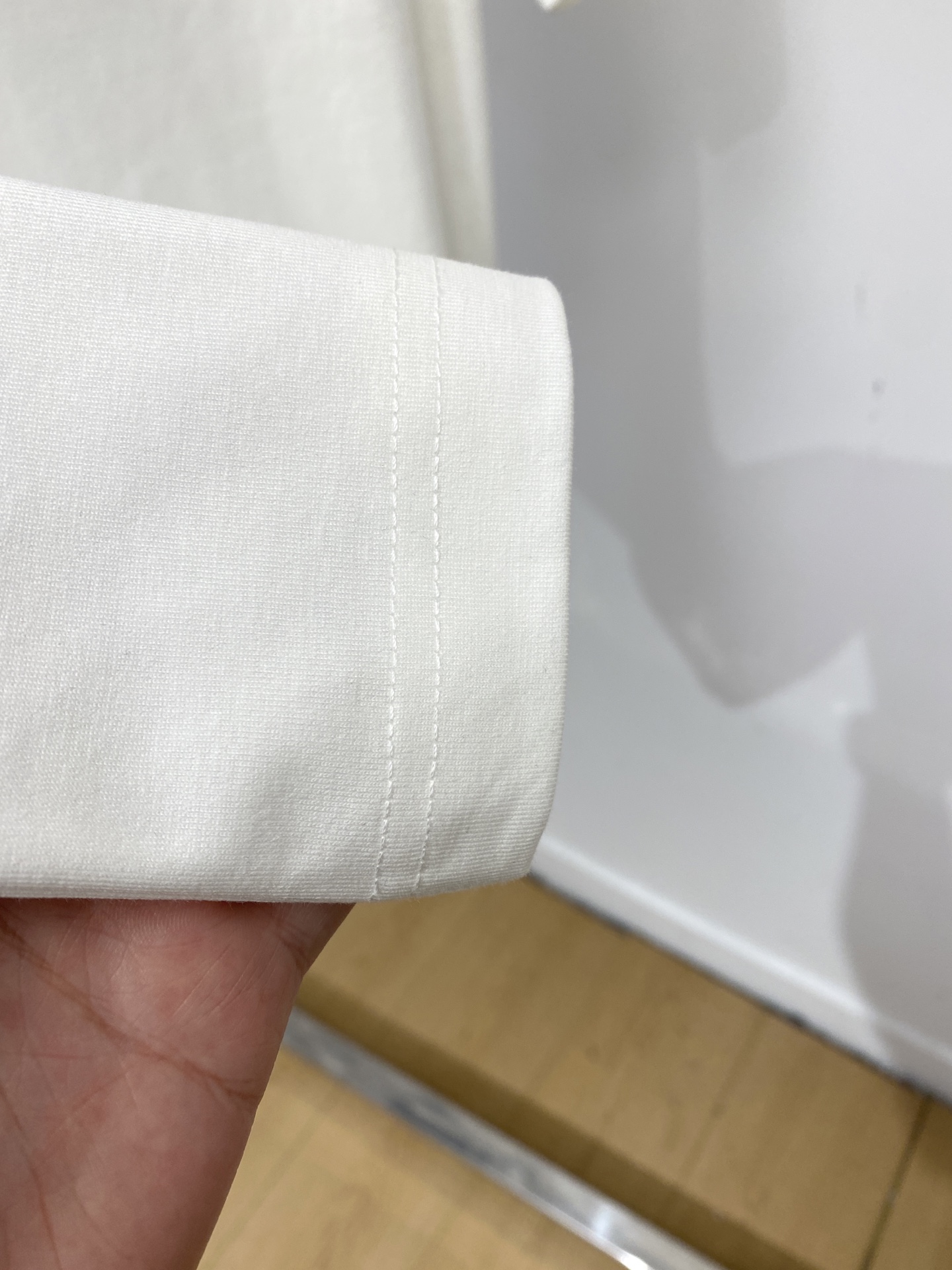 Loro Piana、2026新品短袖T恤，帅气时尚，胸前顶级印胶字母logo，简约百搭款。面料棉 不仅