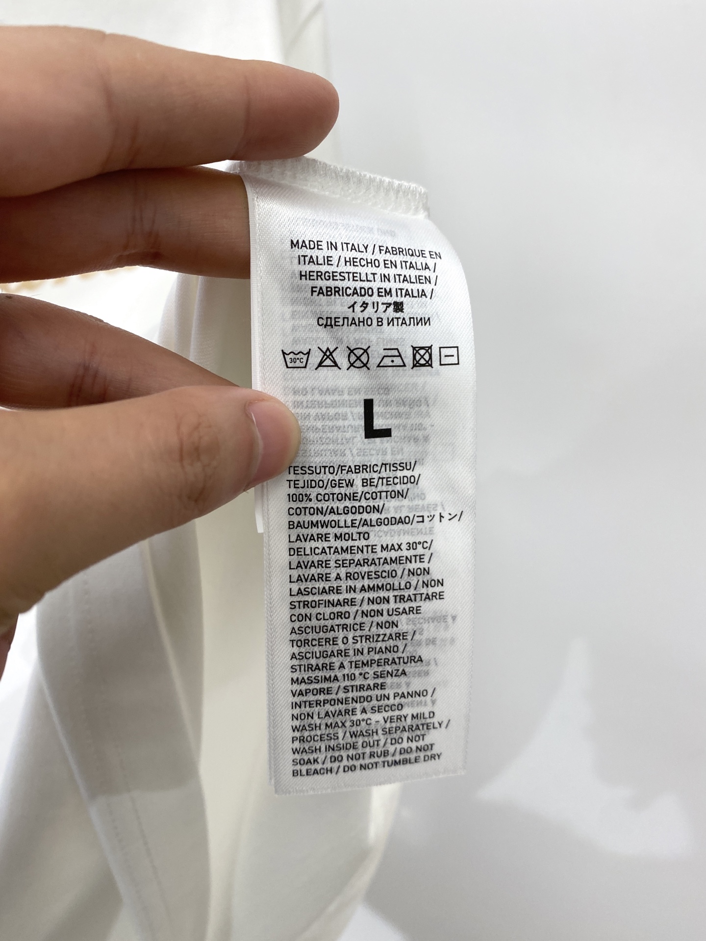 Loro Piana、2026新品短袖T恤，帅气时尚，胸前顶级印胶字母logo，简约百搭款。面料棉 不仅