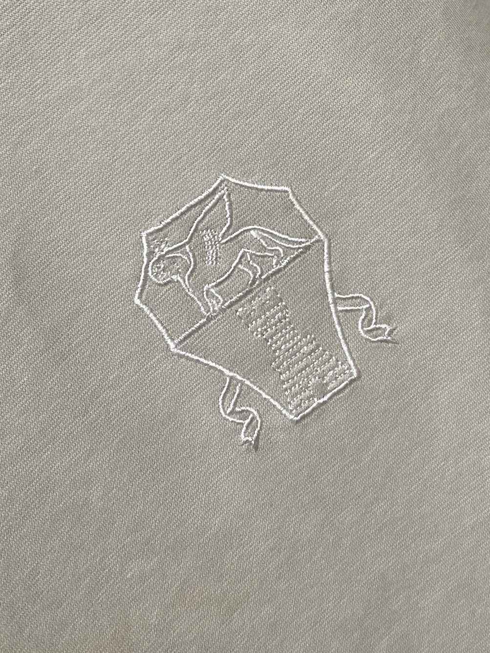 ￼ Brunello Cucinelli、2026新品短袖T恤，帅气时尚，胸前精致刺绣图案logo，简约