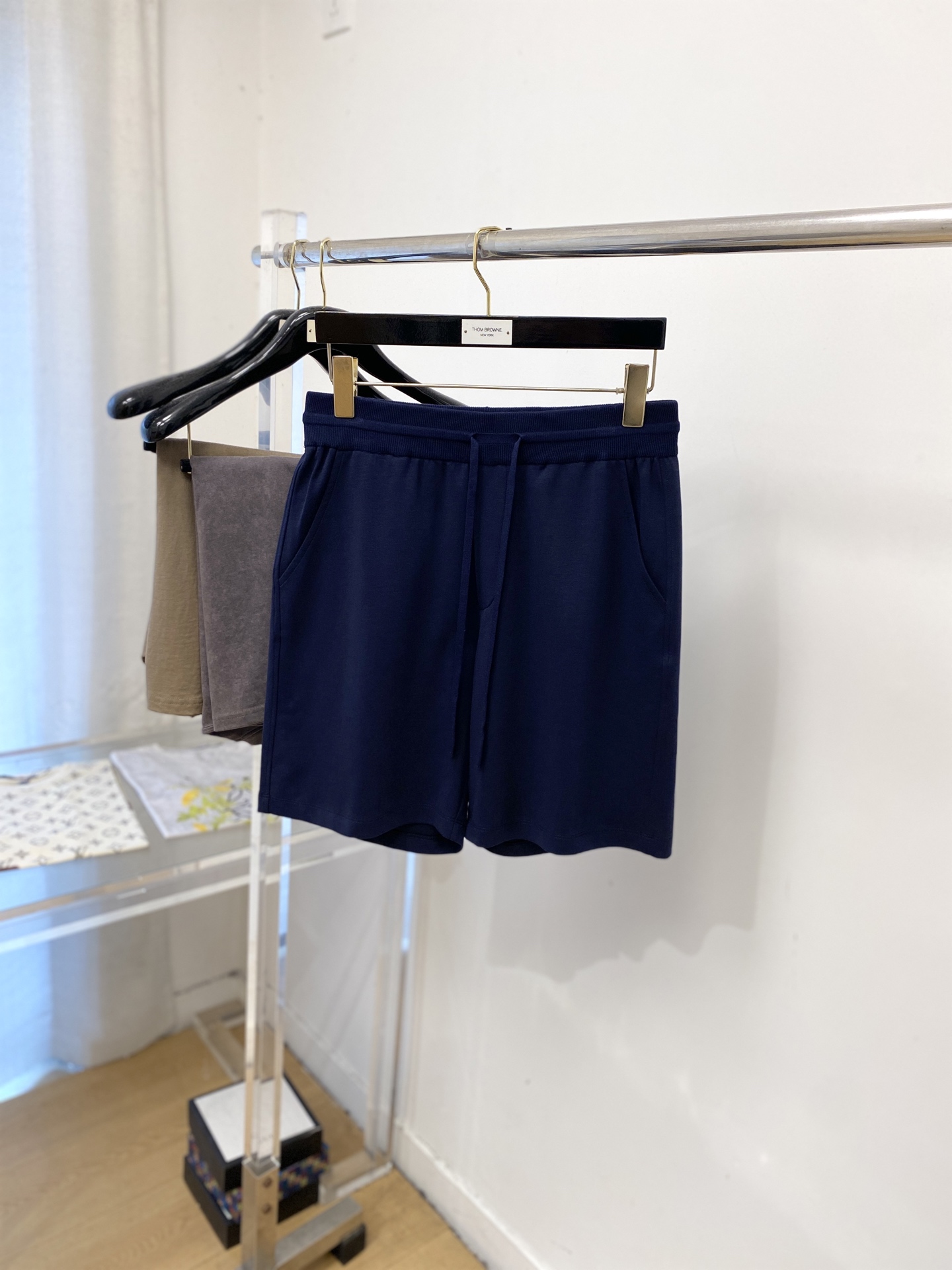 NO:928578,LP, 2026 popular casual shorts, high elasticity, slimming, simple and versatile, popular style, fine workmanship, every stitch can be seen attentive, favorite of many celebrities and Internet celebrities, elongating body proportions!  Micro-elastic comfortable fabric details body size M-3XL, loro piana, shorts,19860909LP、2026爆款休闲短裤 高弹显瘦必爆简约百搭爆款,做工精细,每一针都看得到用心,超多明星网红最爱 拉长身材比例哦！微弹 舒适面料 细节体码数M-3XL,,loro piana,shorts,,Men's clothing