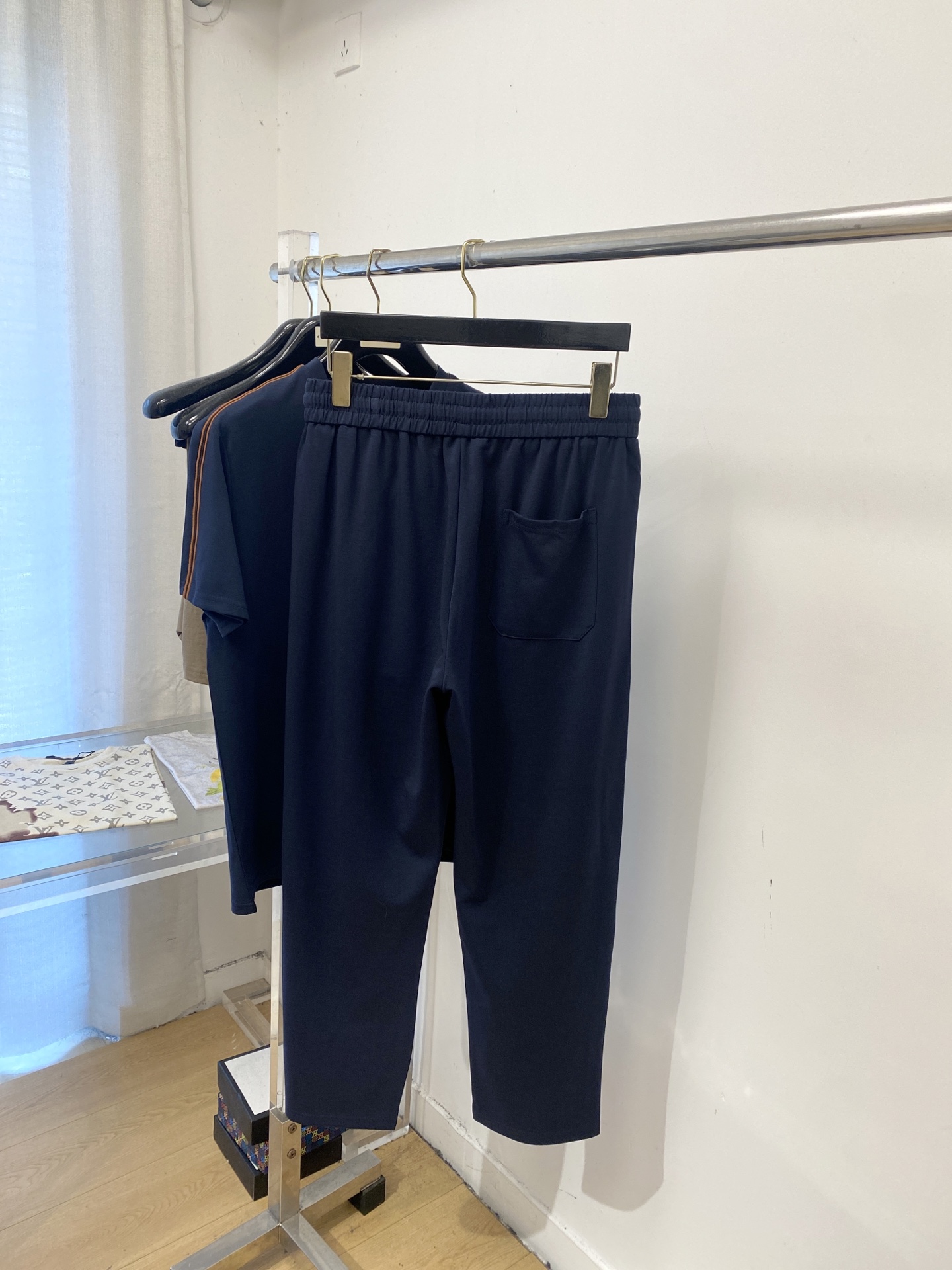 ￼ Loro piana、2026最新品，时尚休闲套装，顶级原版面料打造，穿着舒适，吸湿性透气性都非常良