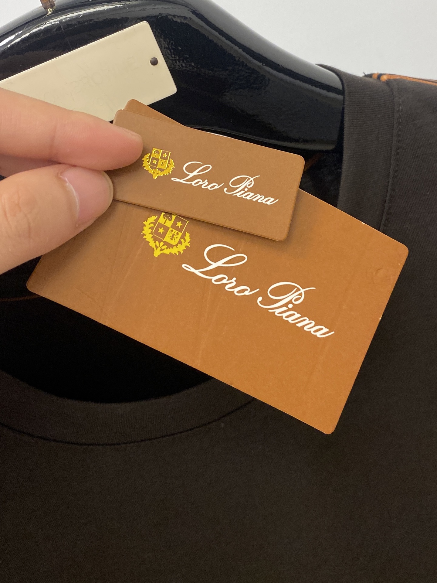 Loro piana、2026最新品，时尚休闲套装，顶级原版面料打造，穿着舒适，吸湿性透气性都非常良好，